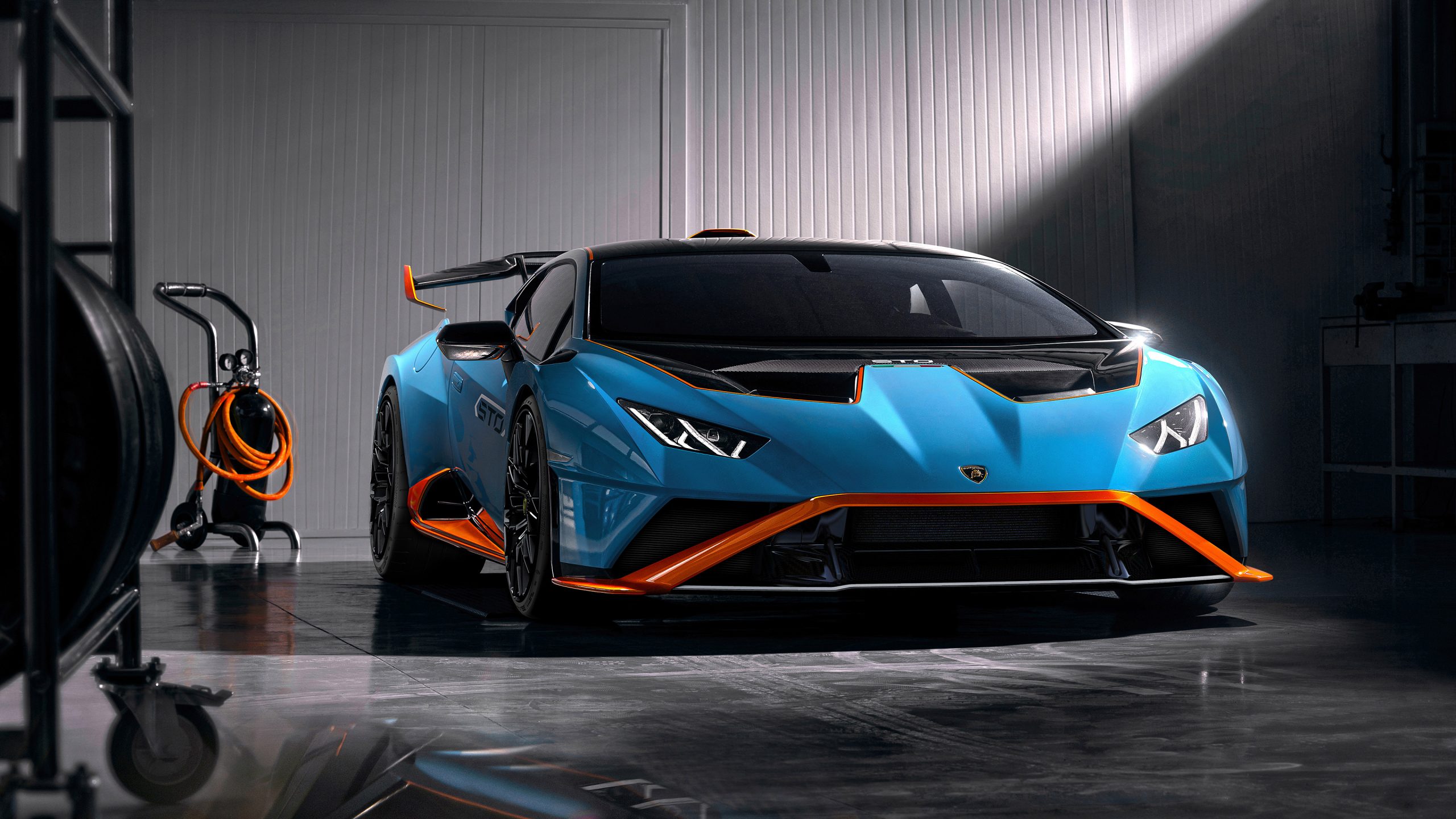 Lamborghini Huracan STO Wallpaper