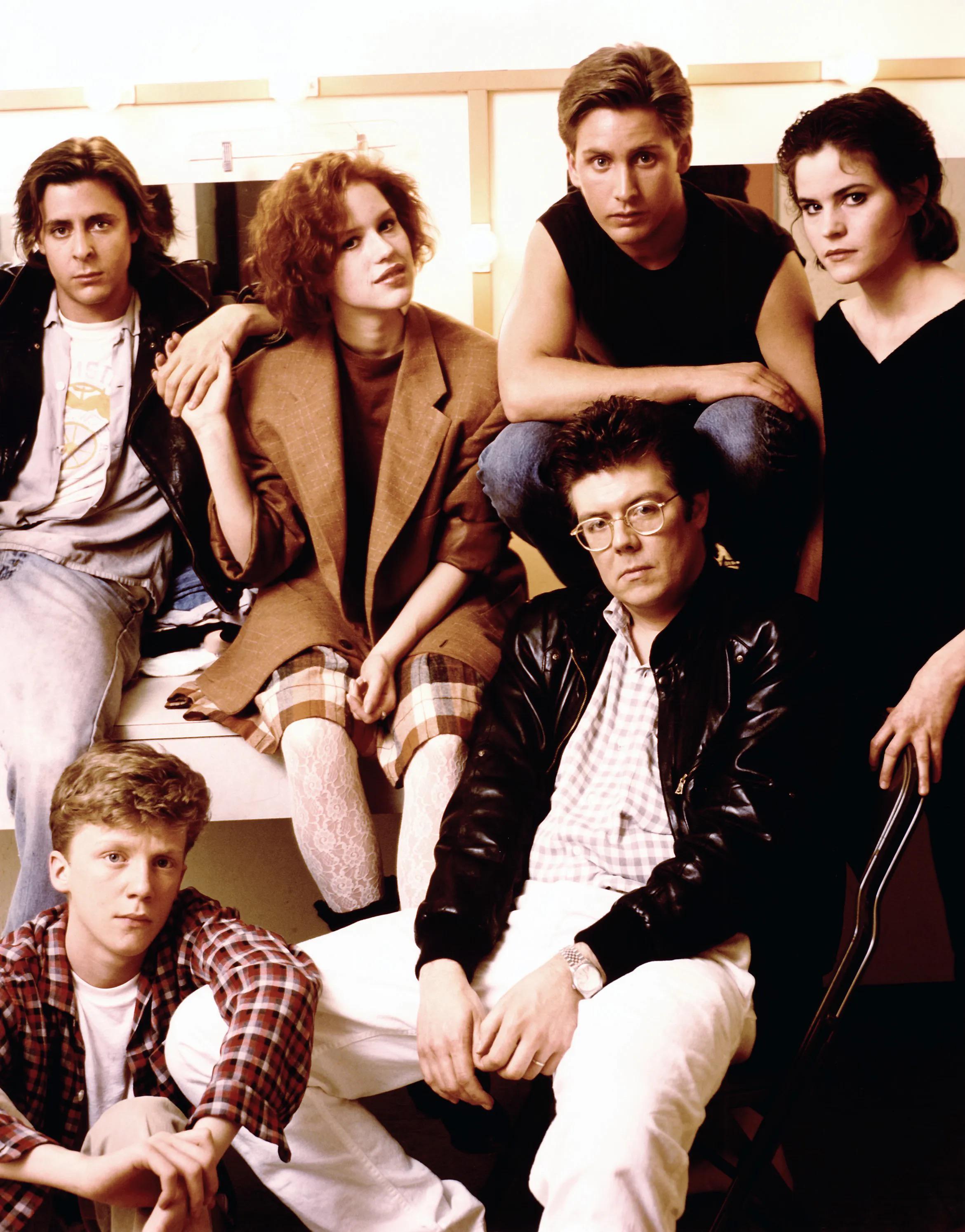 Breakfast Club production photo: Judd Nelson, Molly Ringwald, Emilio Estevez, Ally Sheedy, director John Hughes and Anthony Michael Hall