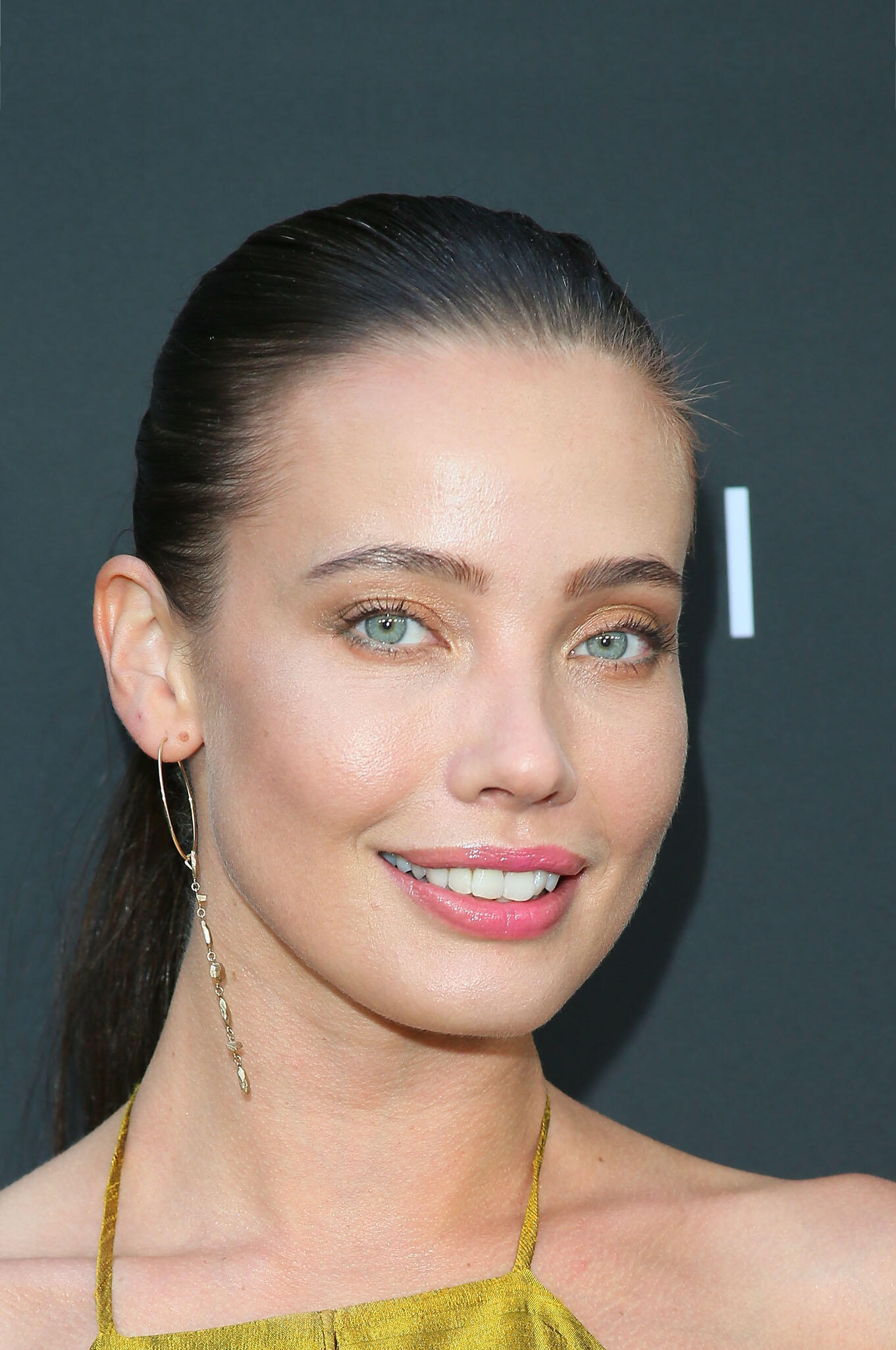 Stephanie Corneliussen Picture and Photo