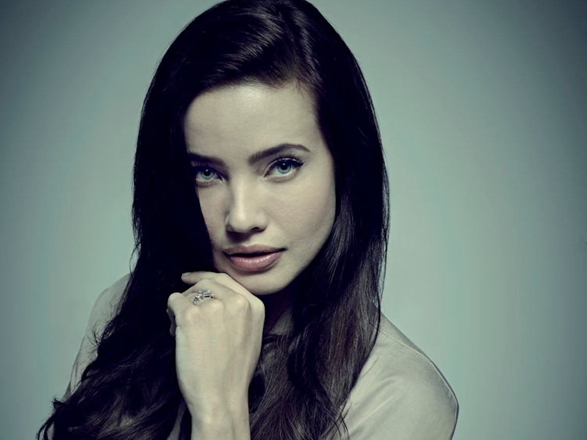 Joanna Wellick In 'Mr. Robot' Season 2 Will Be Incredibly Dangerous, According To Star Stephanie Corneliussen
