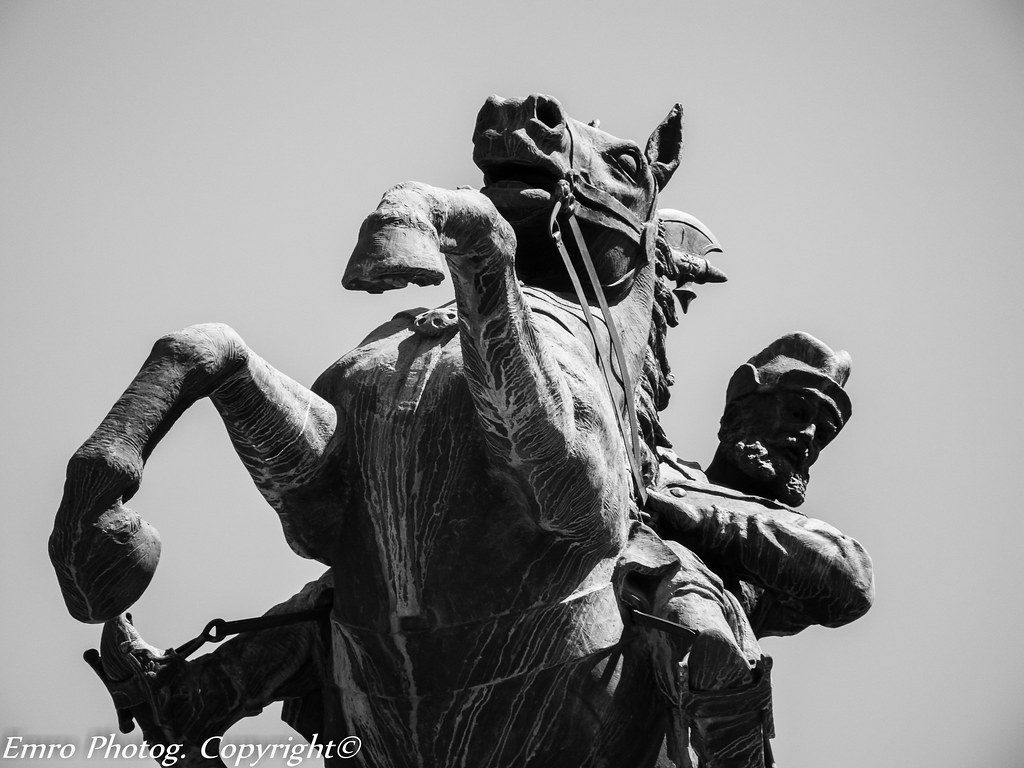 Statue of Nader Shah Afshar, Iran!---مجسمه نادر شا