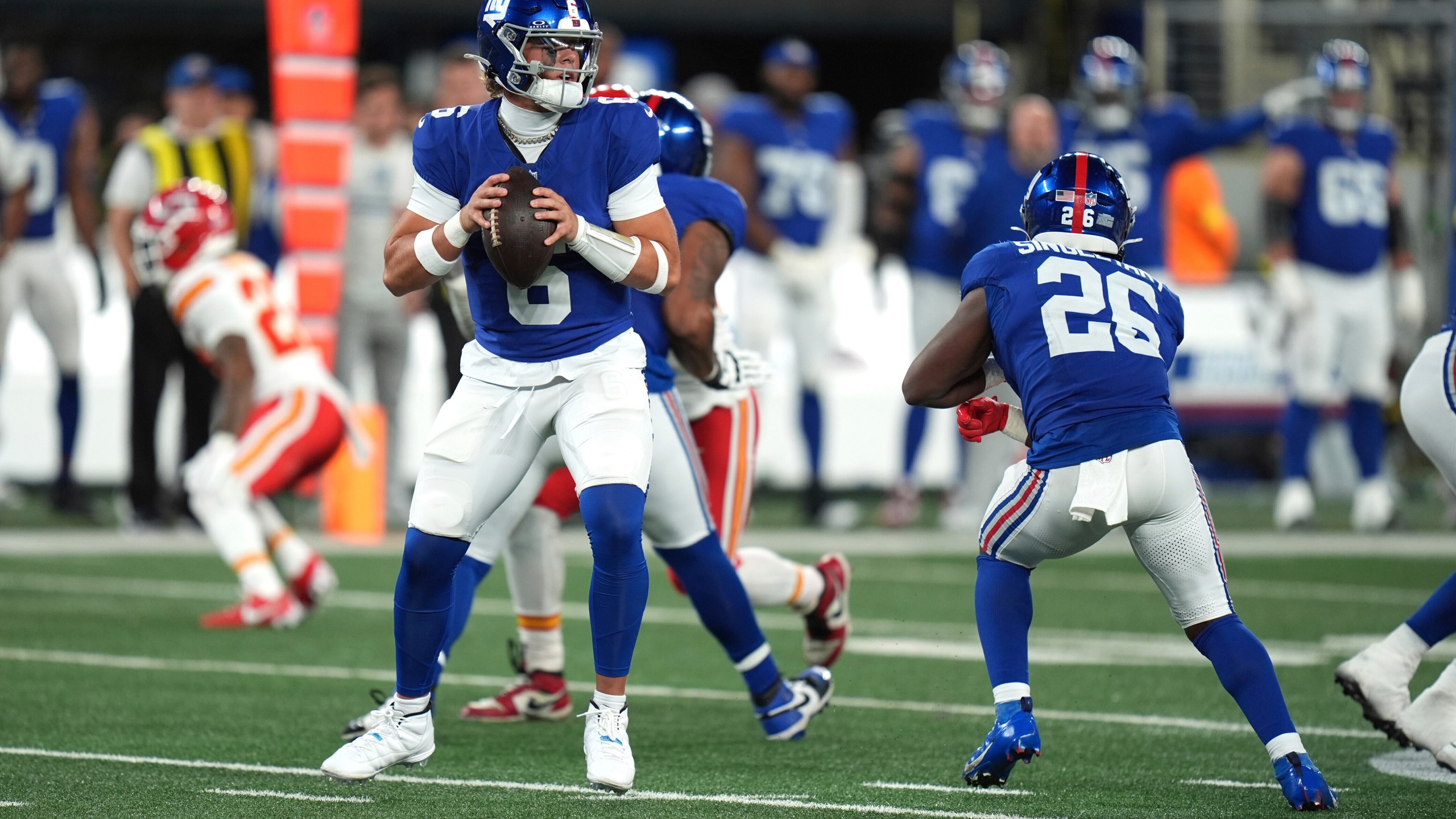 Jaxson Dart is 'ready' to be the Giants' starting QB. Brian Daboll won't say why change now
