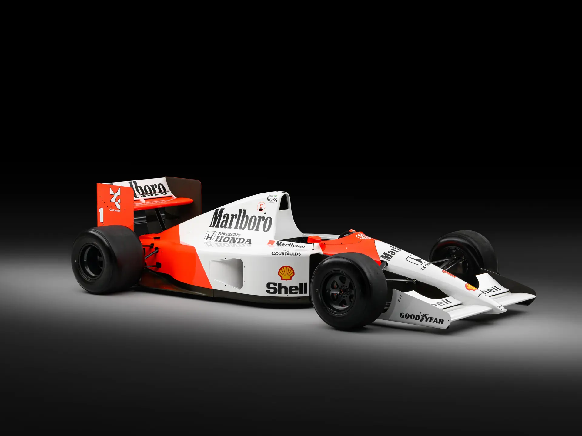 McLaren MP4 6