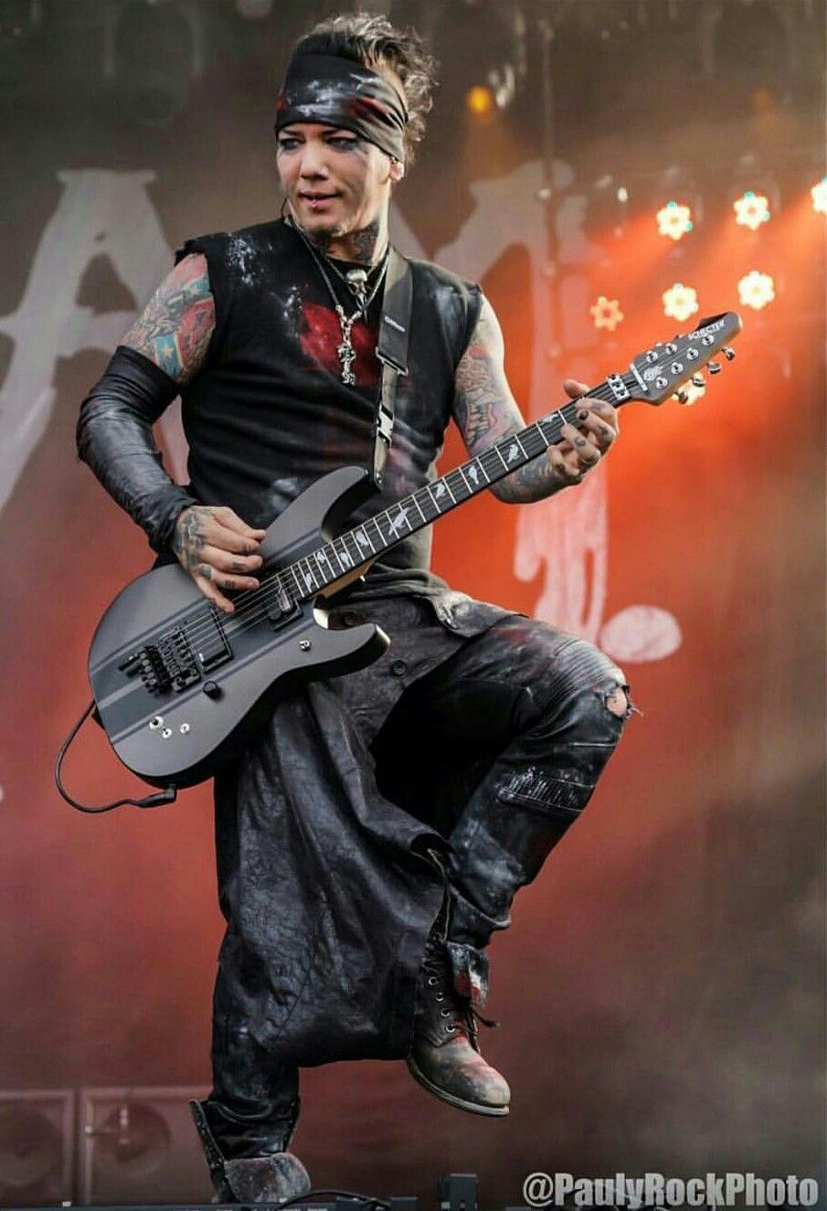 Dj Ashba ideas. dj, sixx am, nikki sixx