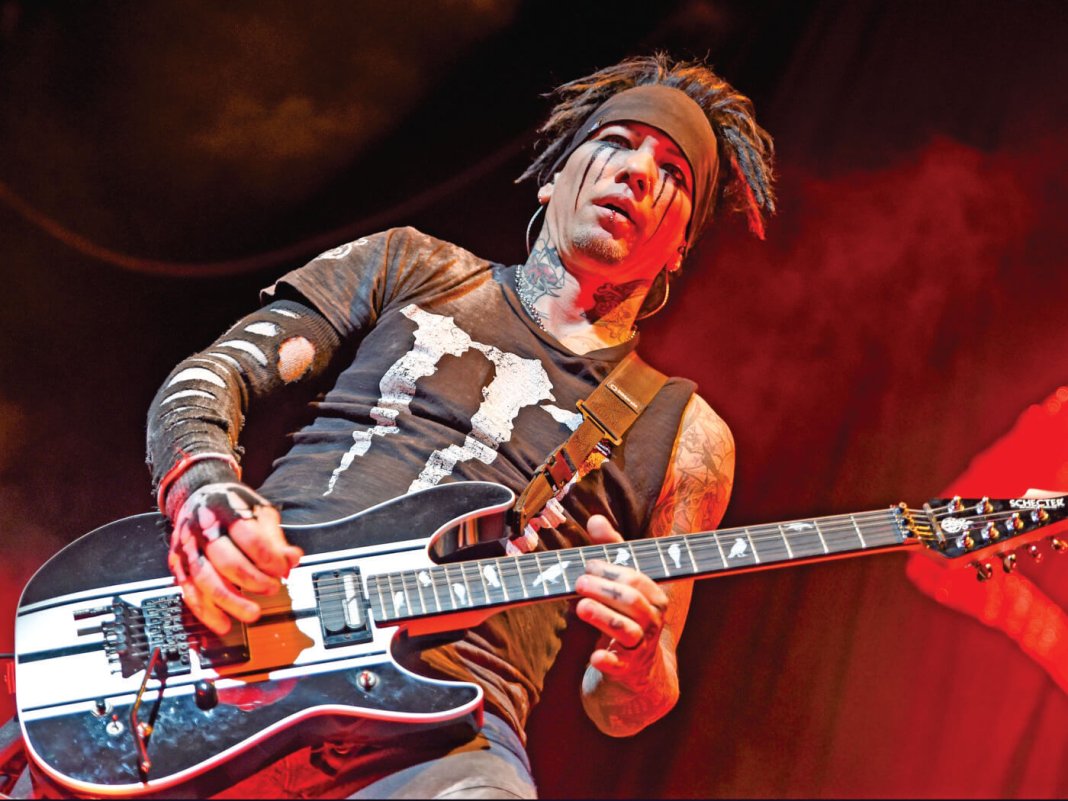Rig Diagram: DJ Ashba, Sixx:A.M