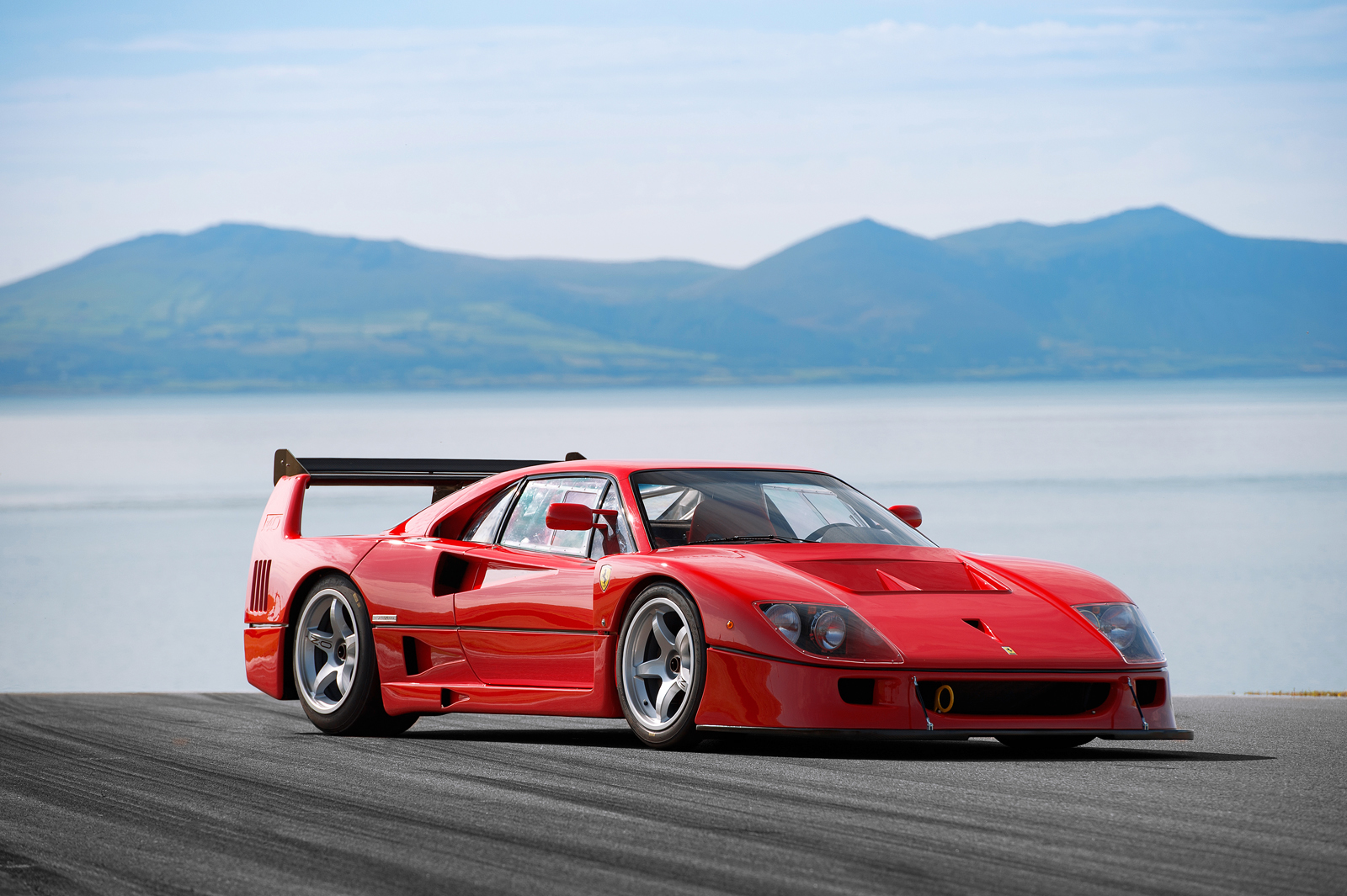 Ferrari F40 LM. Image - Behance