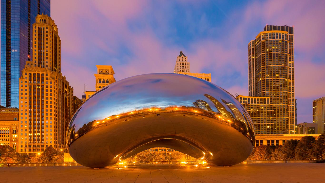 Hotels Near Cloud Gate (Chicago) From $53 Night