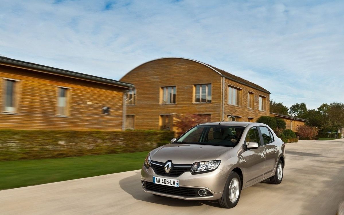 Wallpaper Renault, Car, Dacia Logan, Hatchback, Family Car, Background Free Image