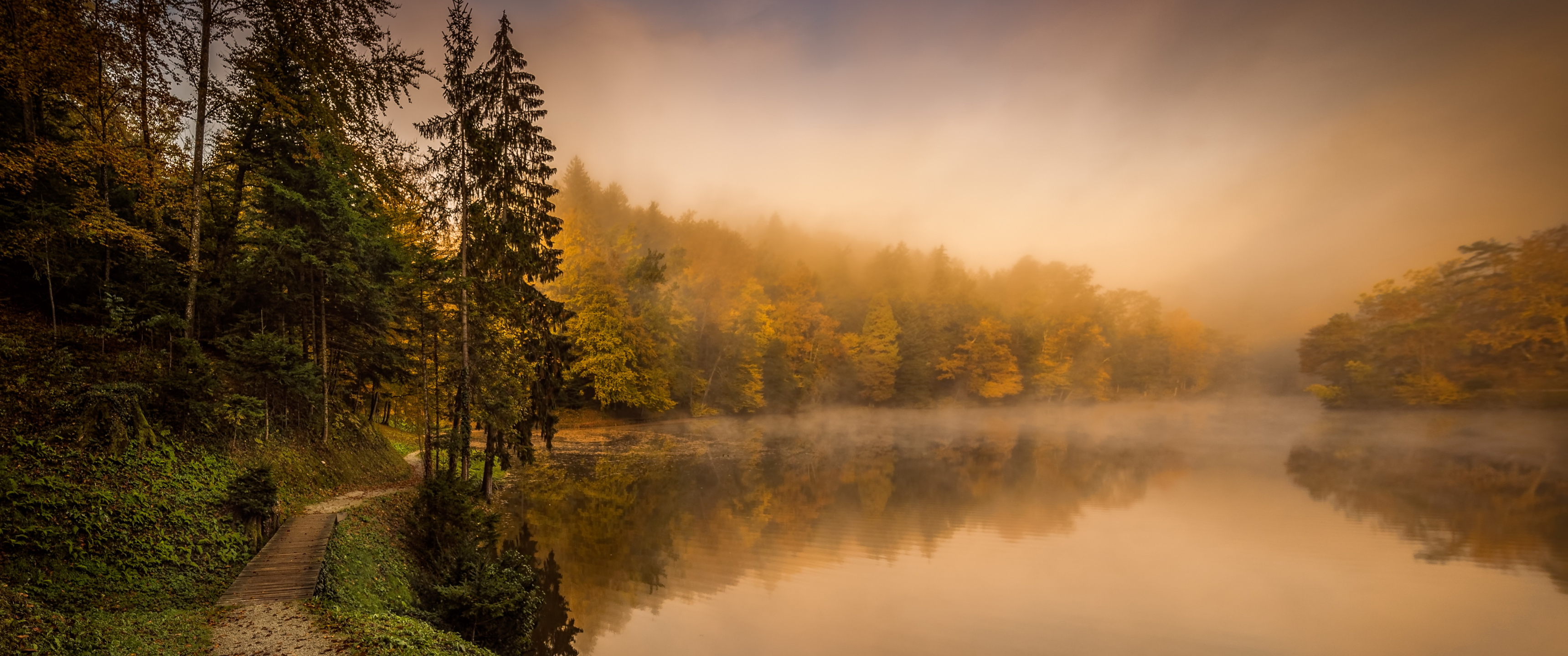 Download Autumn Morning Fog, Autumn Time, Autumn, Fog, River, Nature, Wallpaper 4k Wallpaper In 3440x1440 Resolution