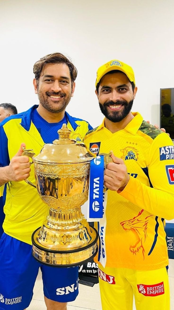 MS Dhoni, Ravindra Jadeja With IPL 2023 Trophy After Big Win