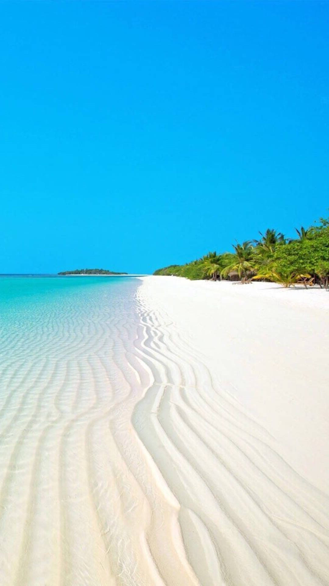 Download White Beach Wave Patterns Wallpaper