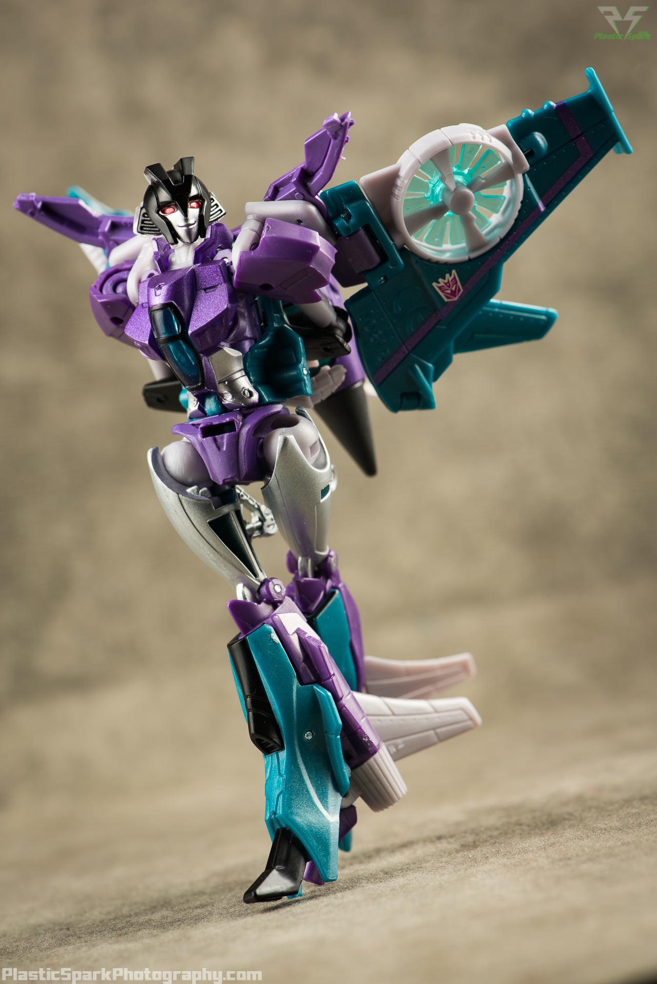 Mini Review LG16 Slipstream