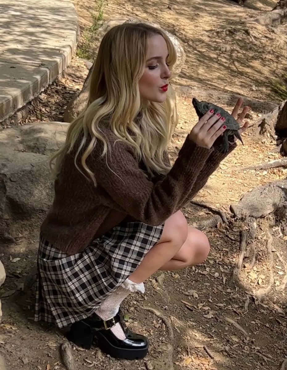 Mckenna Grace Wallpaper