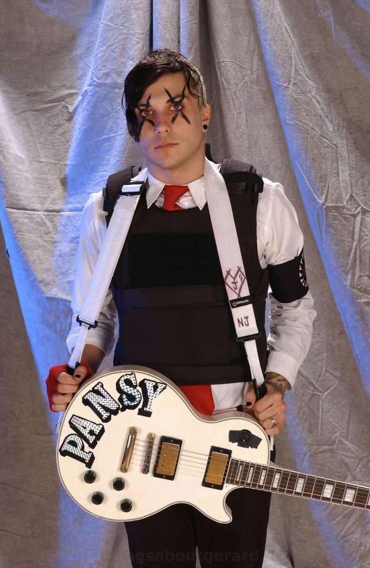 Frank Iero for The Revenge / MCR ❤️