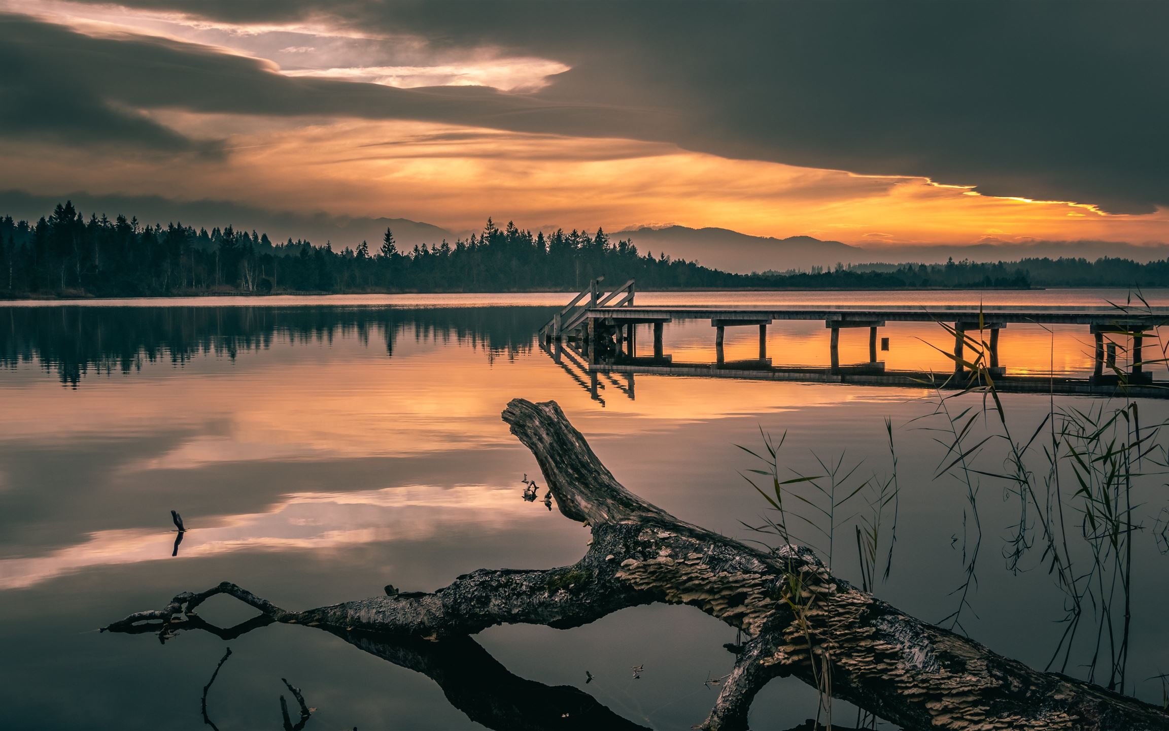 Breathtaking sunset at th. MacBook Air Wallpaper Download