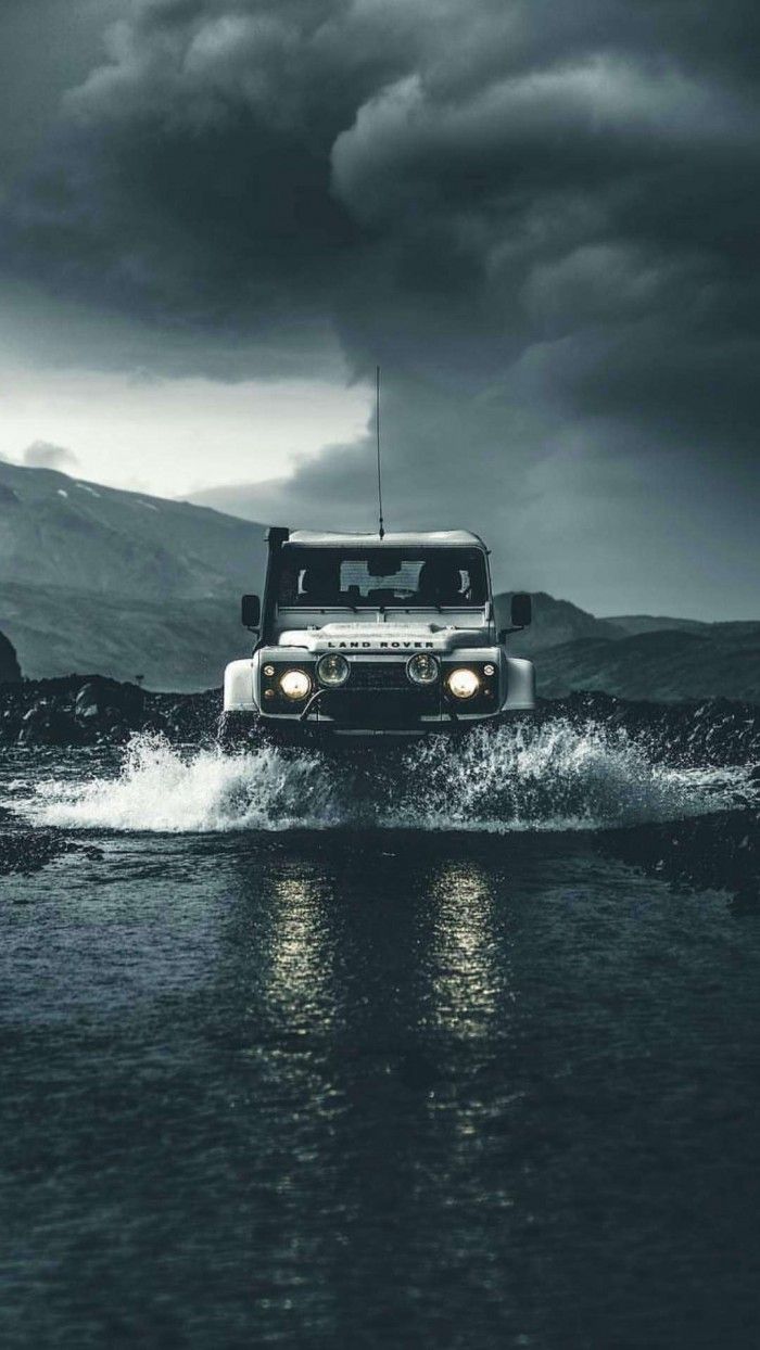 Land Rover Defender Off Road IPhone Wallpaper