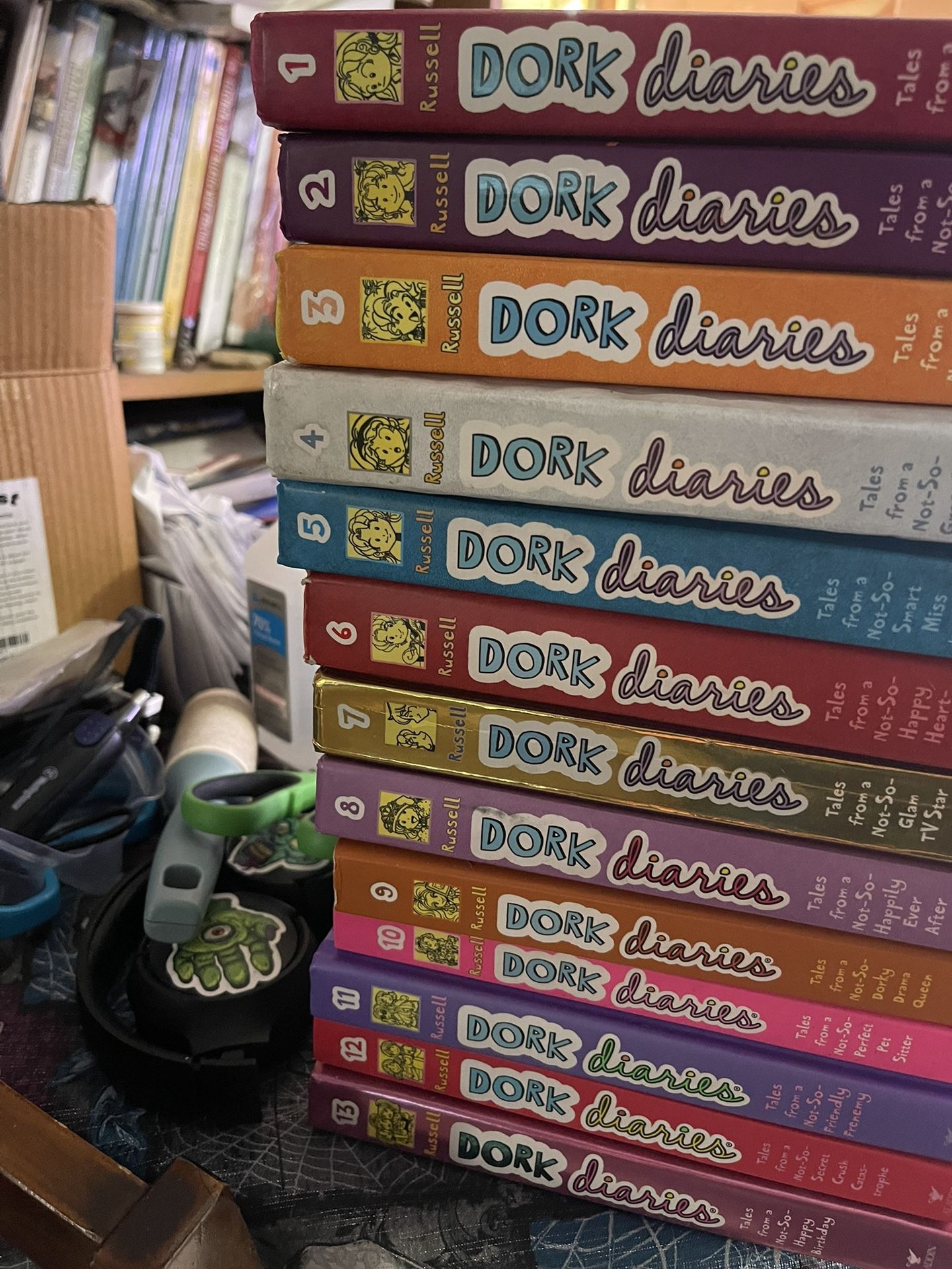 Dork Diaries Books ( Tales Of A Not So Fabulous Life)