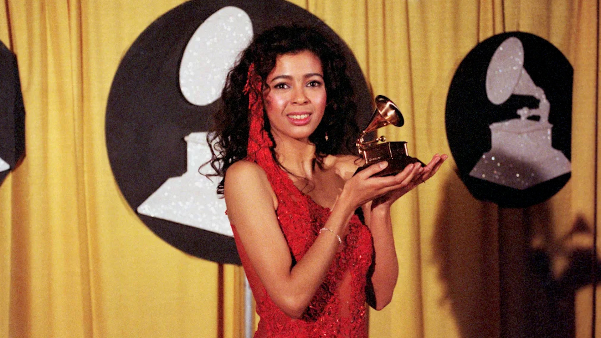 Irene Cara: ‘Fame’ and ‘Flashdance’ star dies