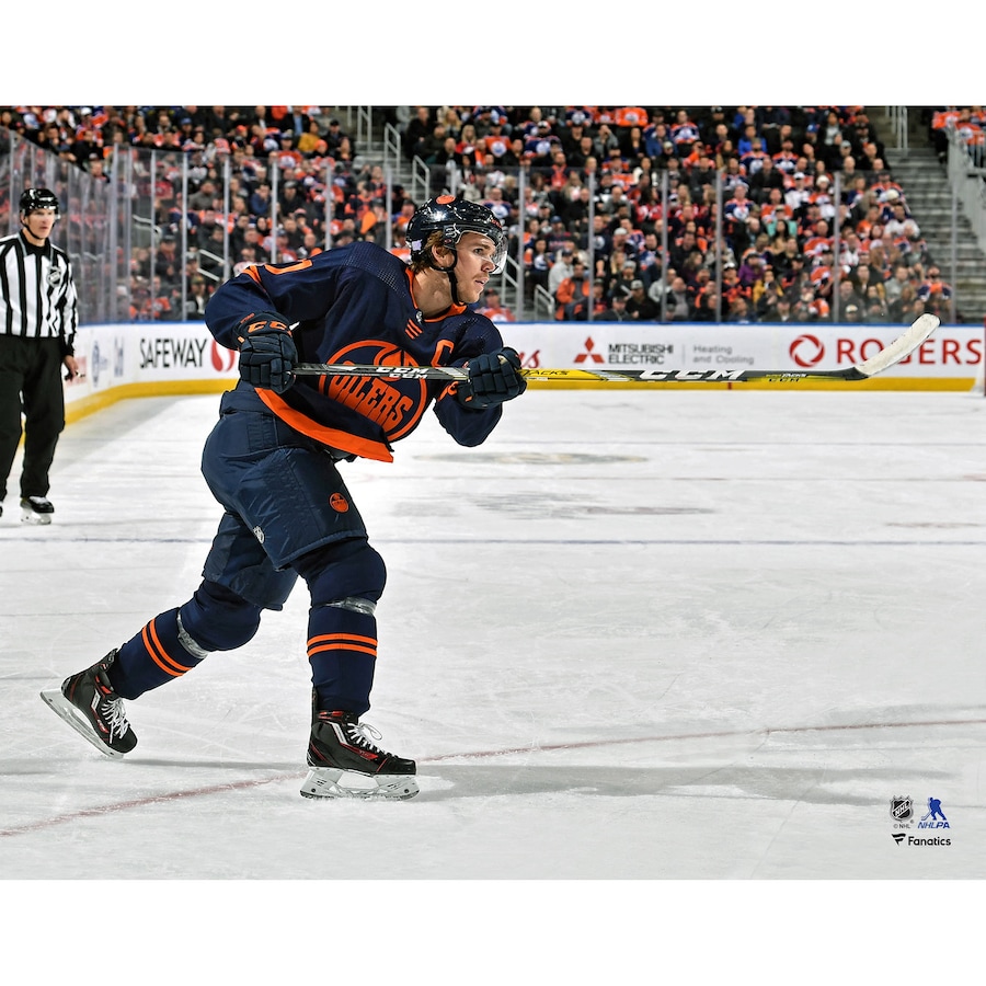 Wallpaper Connor Mcdavid Trikot Connor McDavid Edmonton Oilers Unsigned Alternate Navy Jersey Shooting Photograph