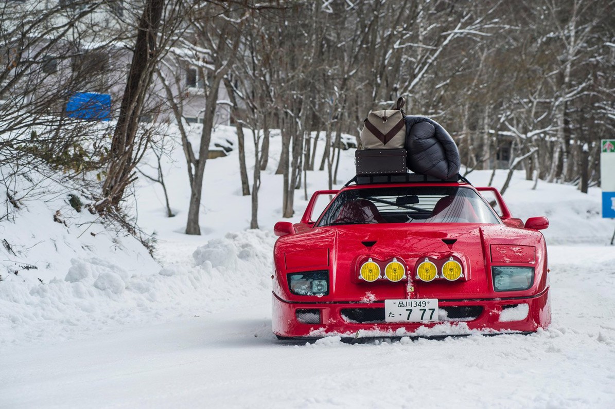 Video: Ferrari F40 Snow Drifting in Japan!