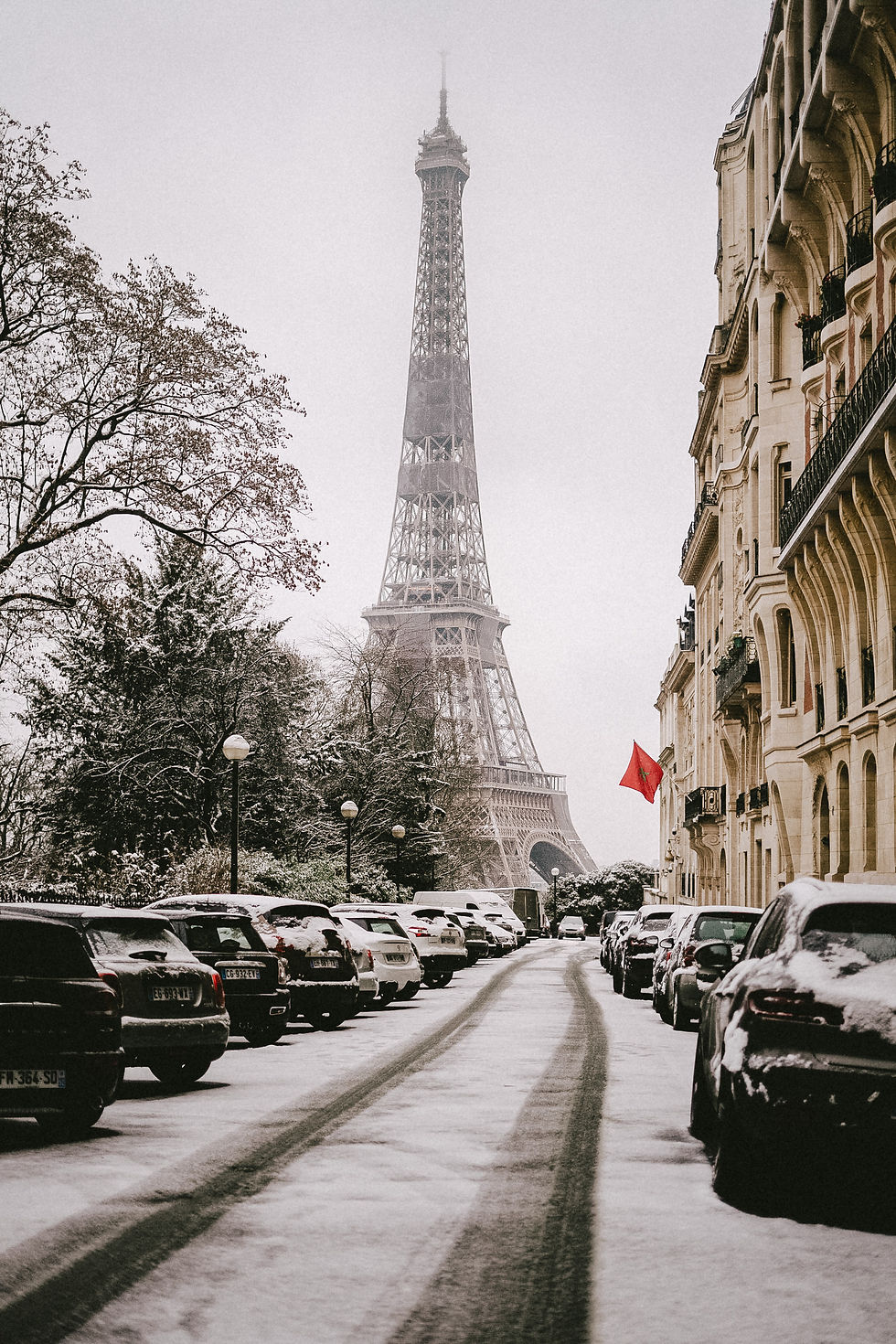 Beautiful Photo of Snow in Paris
