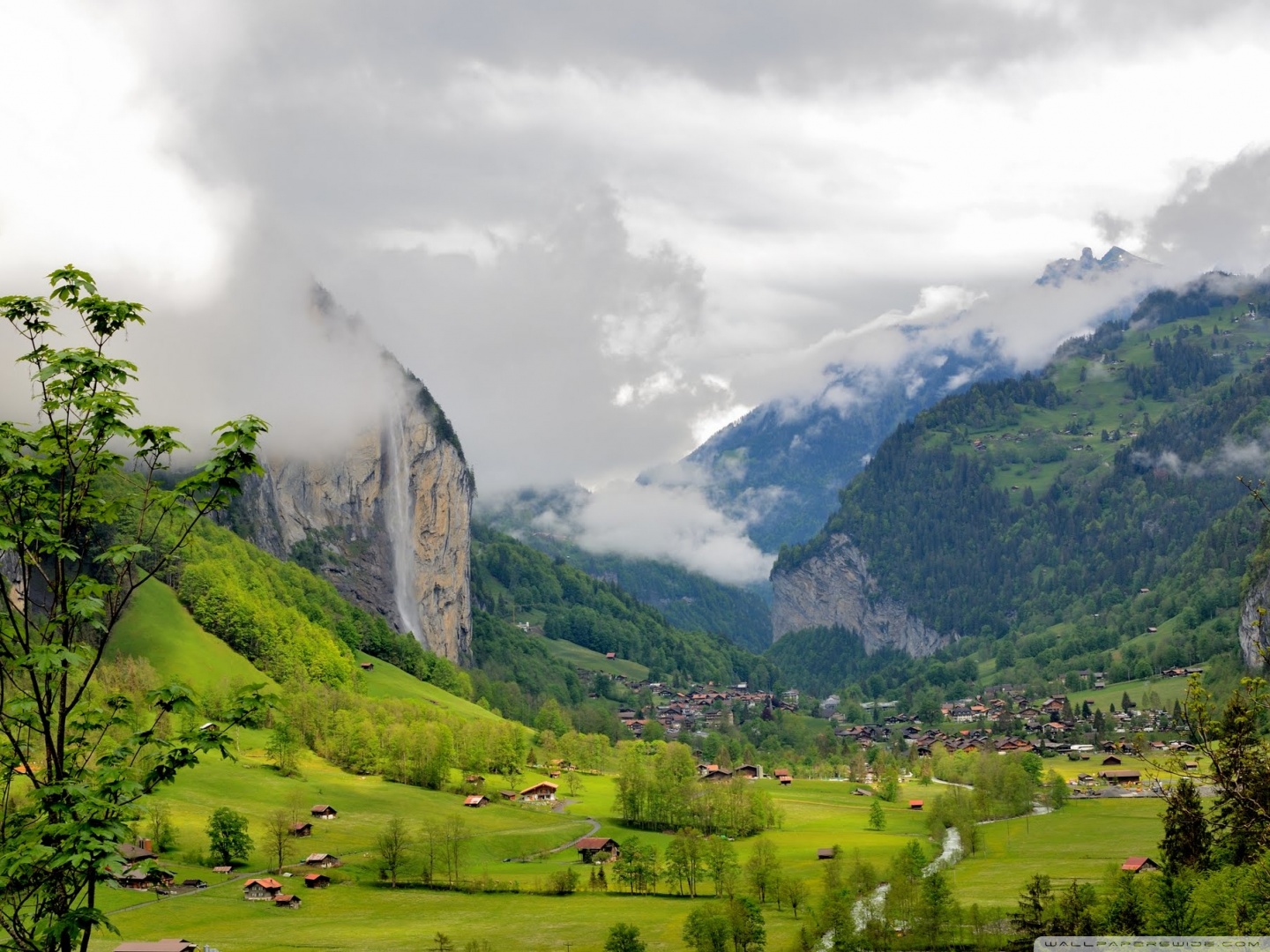 Lauterbrunnen Valley, Switzerland 4K UHD Wallpaper for UltraHD Desktop and TV, Widescreen and UltraWide Display, Smartphone and Tablet Devices