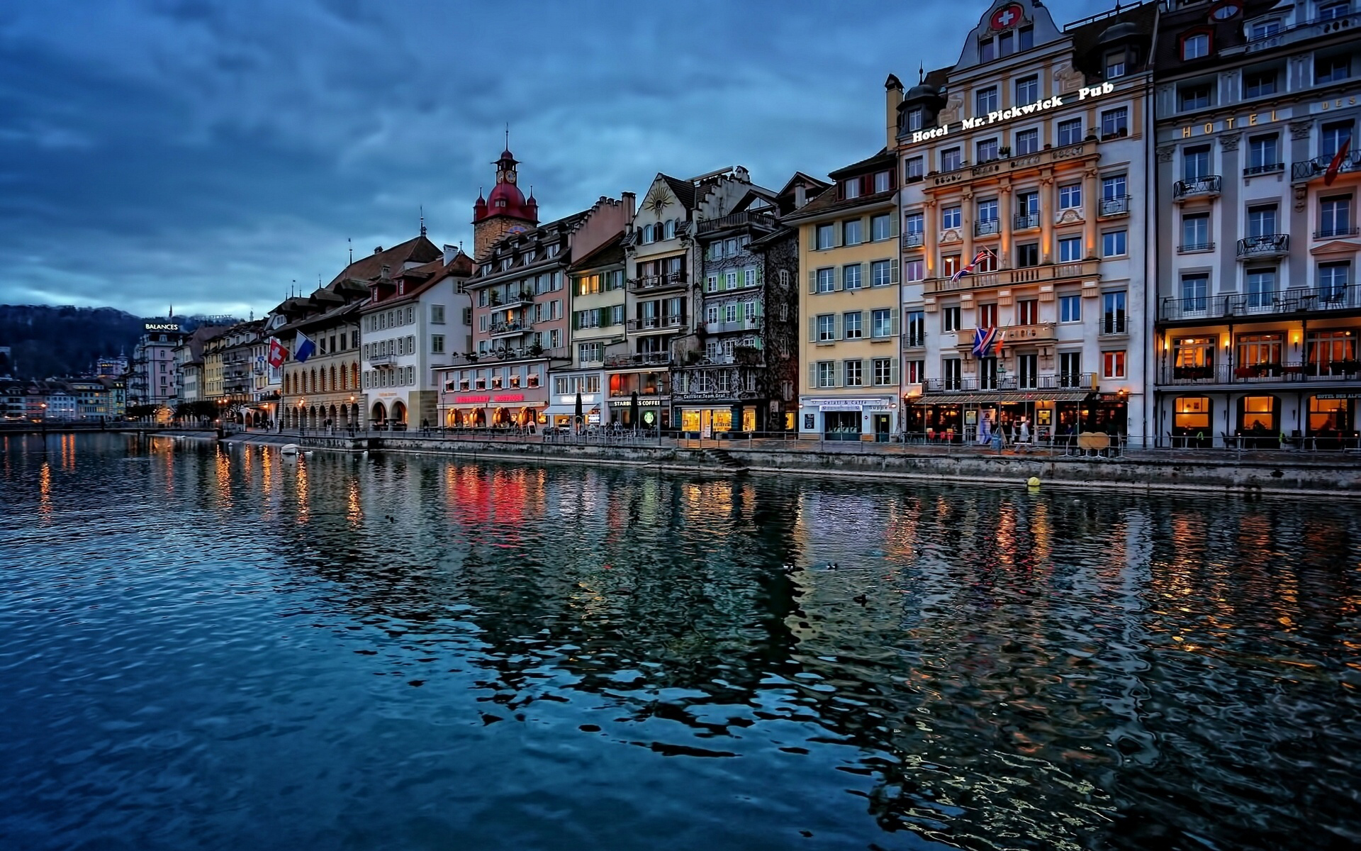 Desktop wallpaper: Switzerland, Man Made, Lucerne, House, Water, Towns 4K free download for PC. 391984