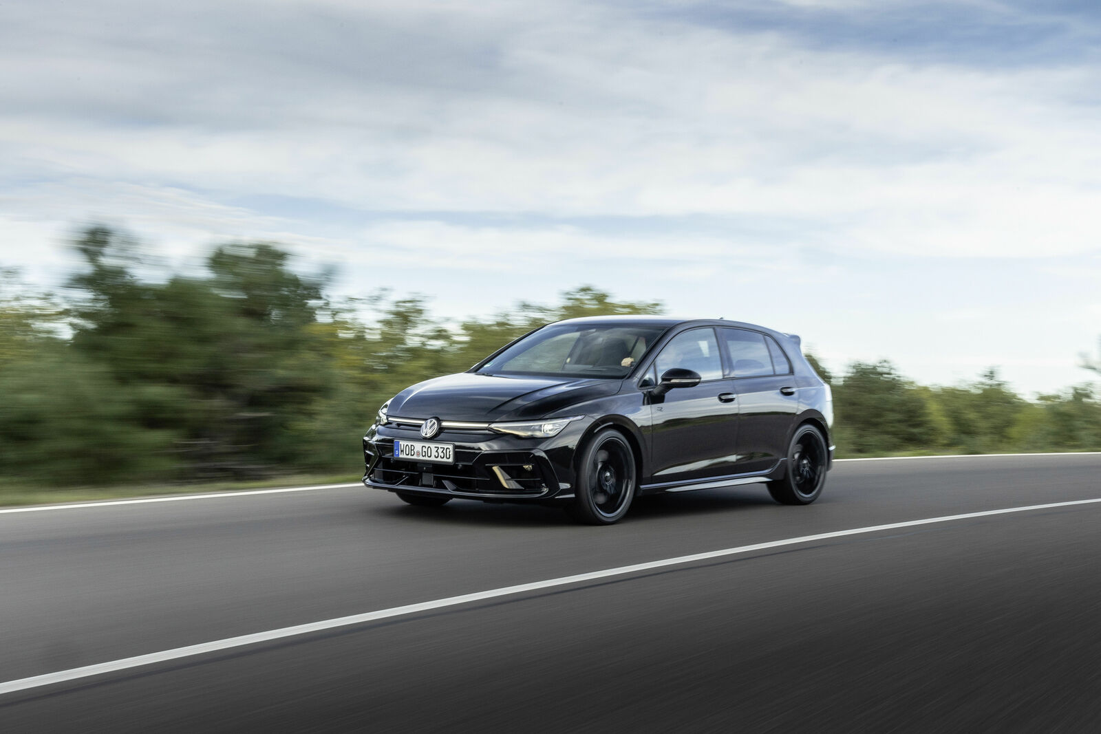 Volkswagen Golf R Black Edition