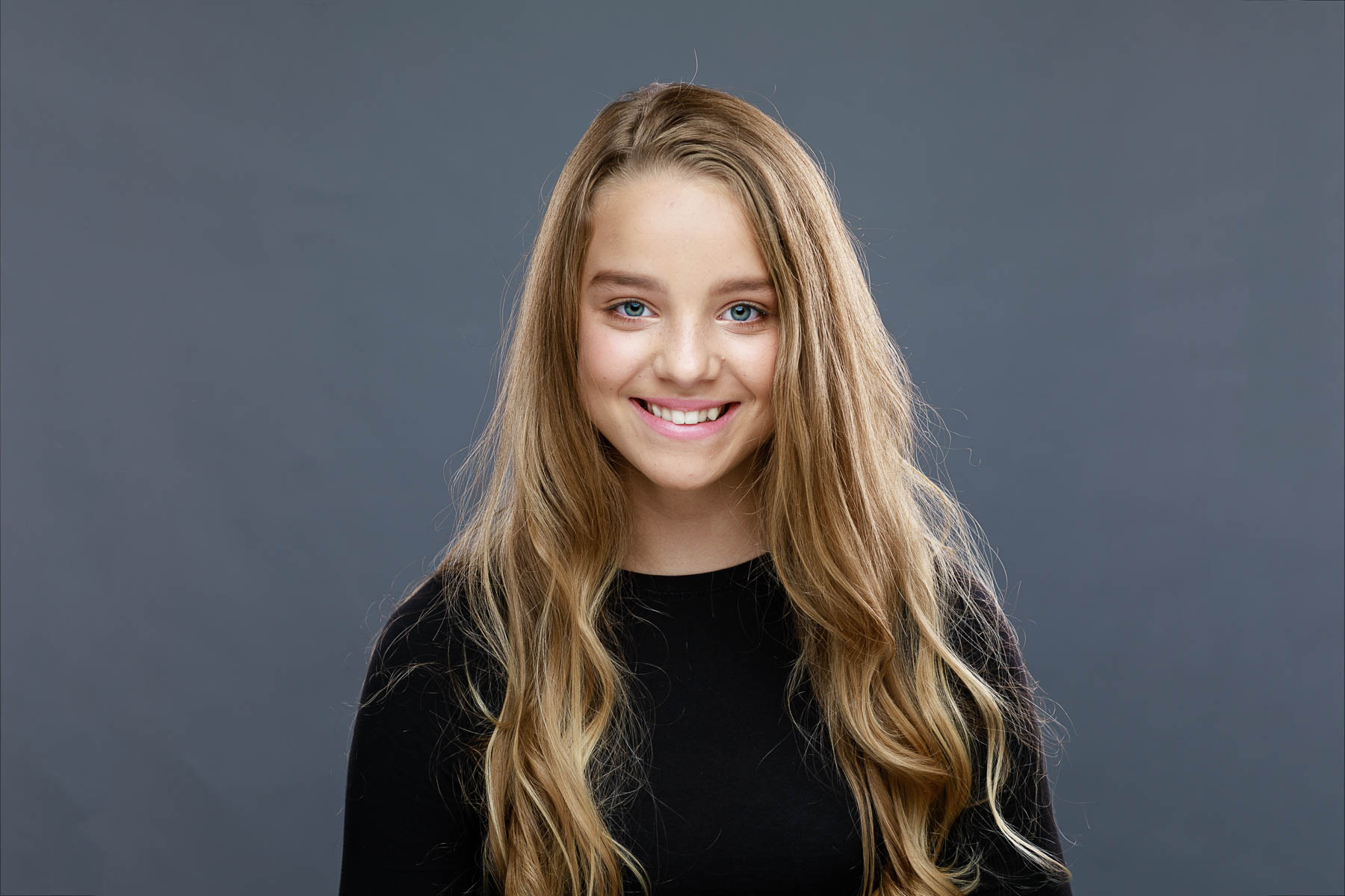 Actor Headshots and Bio Bo Bragason • Neilson Reeves Photography