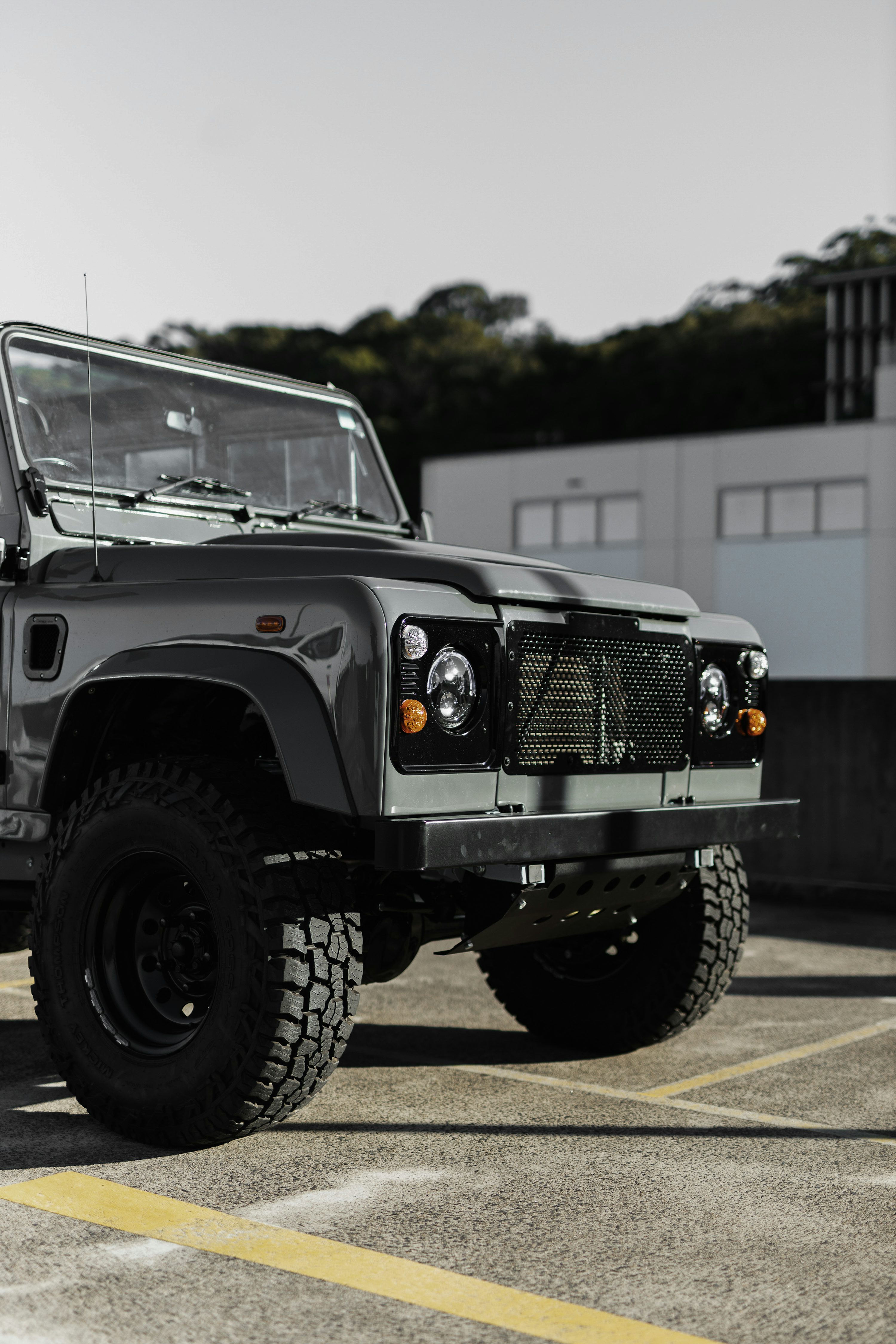 Land Rover Defender Picture. Download Free Image