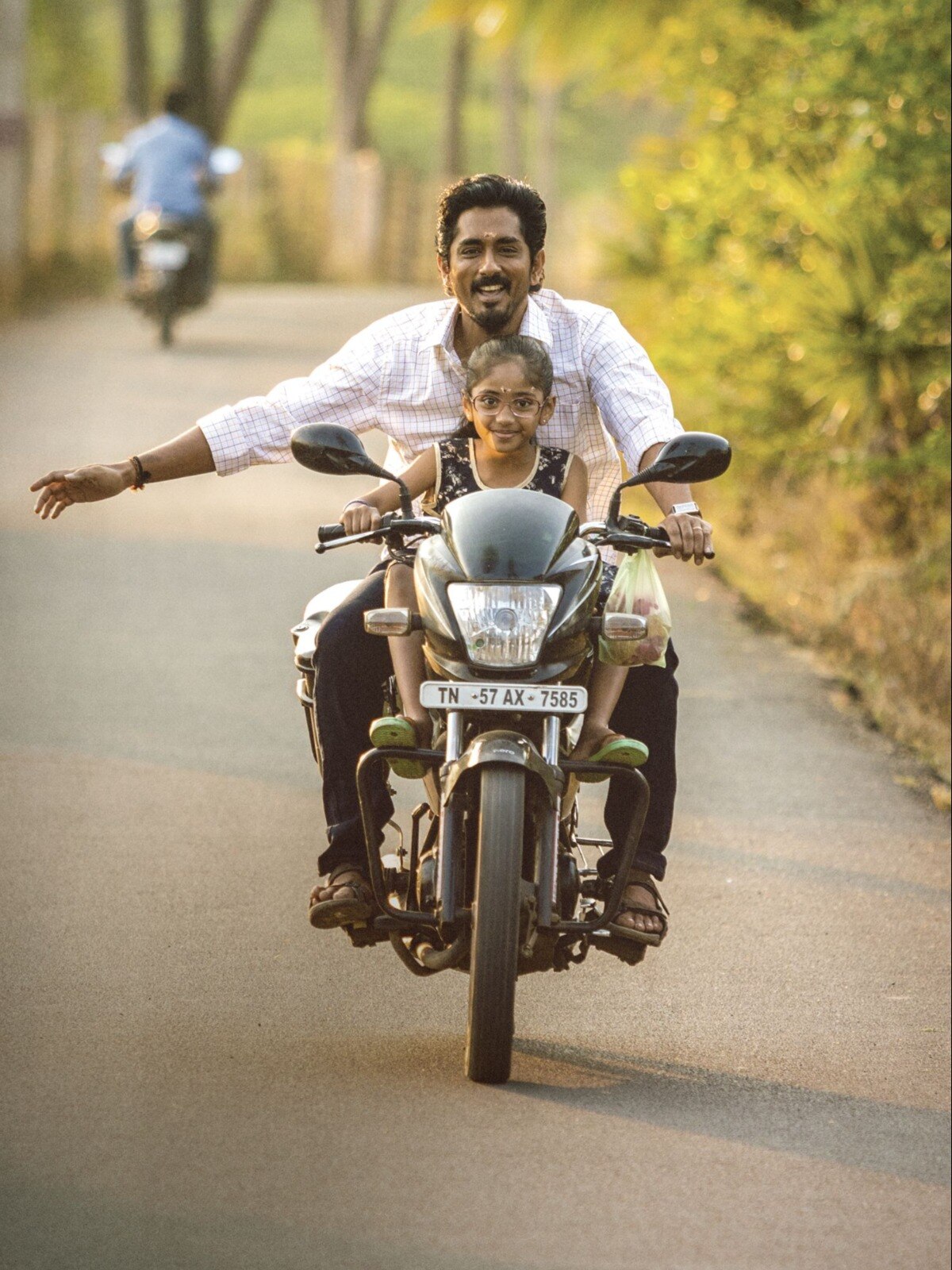 Chithha' Review: Siddharth, Arun Kumar's take on sensitive issue is a lesson to many