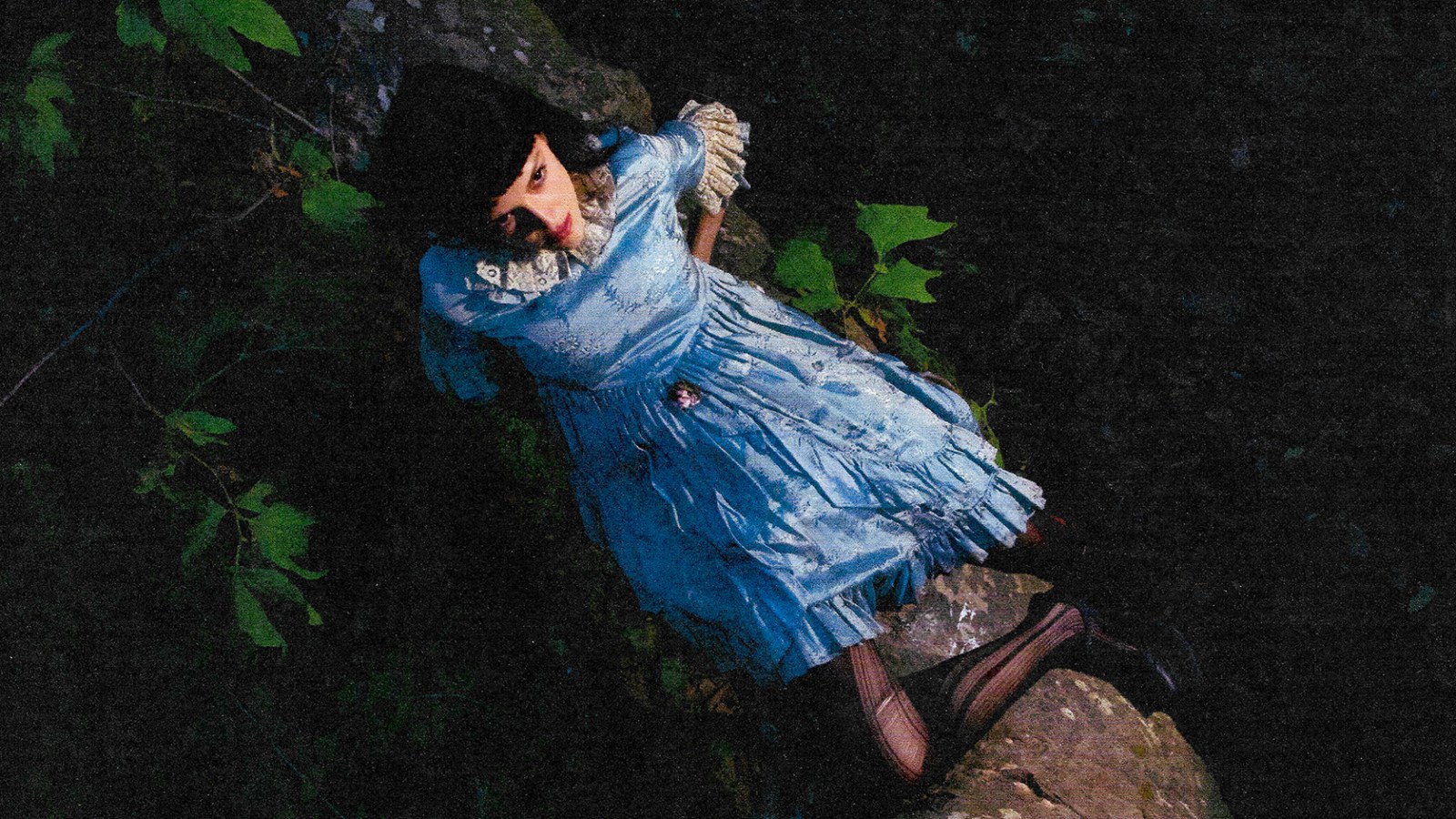 Review: 'Melt' By María Zardoya Led Not For Radio Project