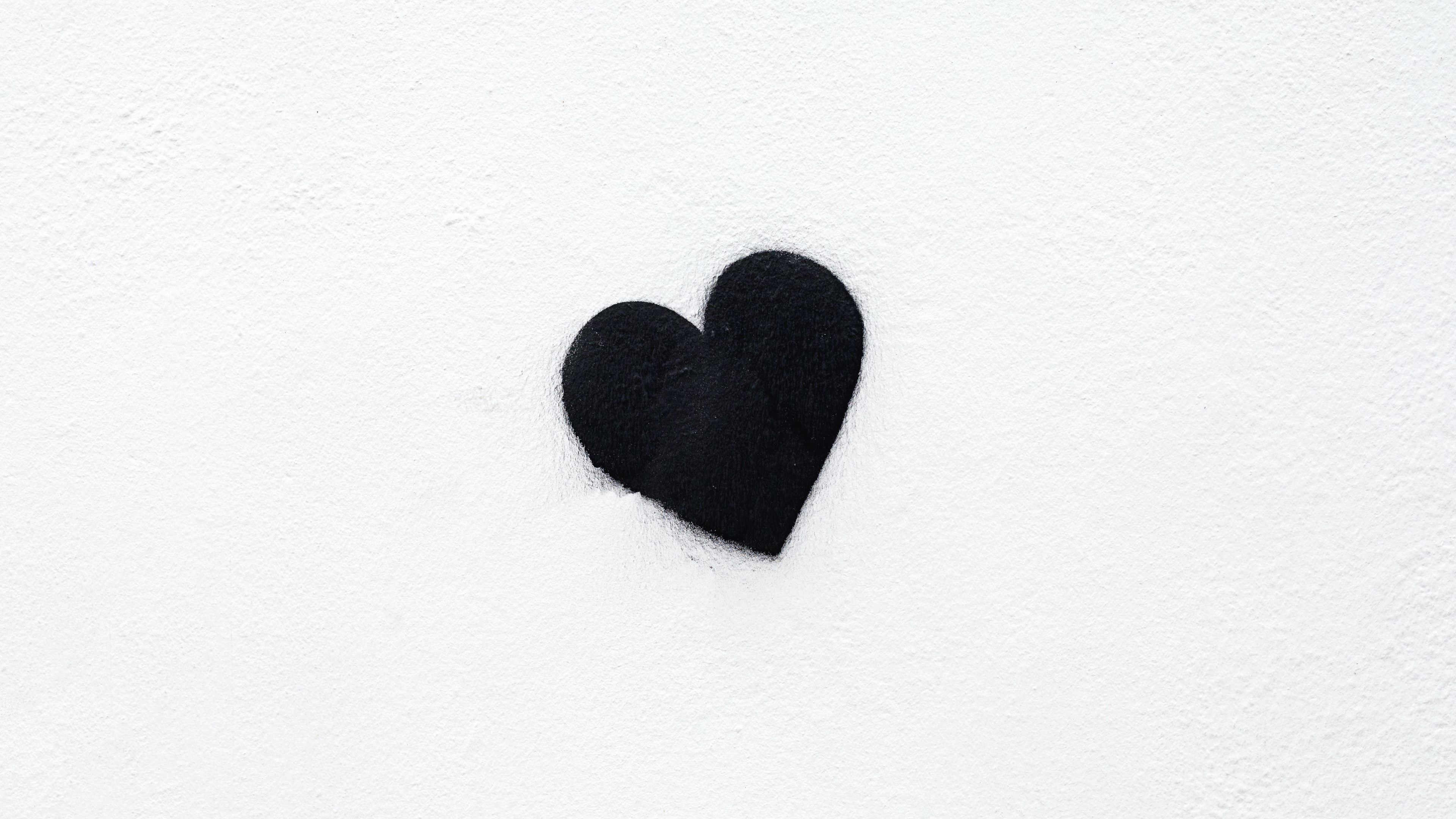 Black heart Wallpaper 4K, Love heart, White background