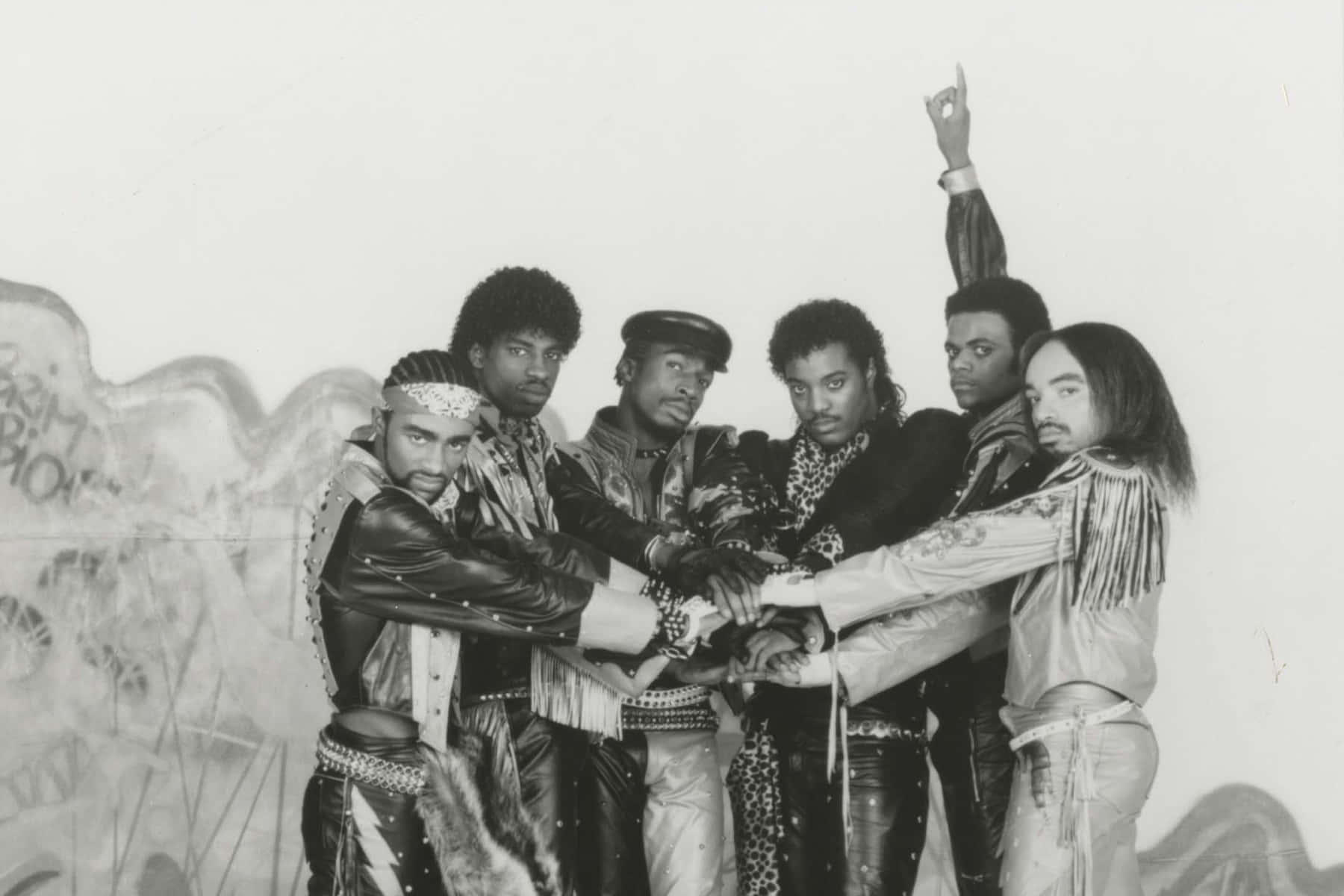 Download 1984 Grandmaster Flash And The Furious Five Wallpaper