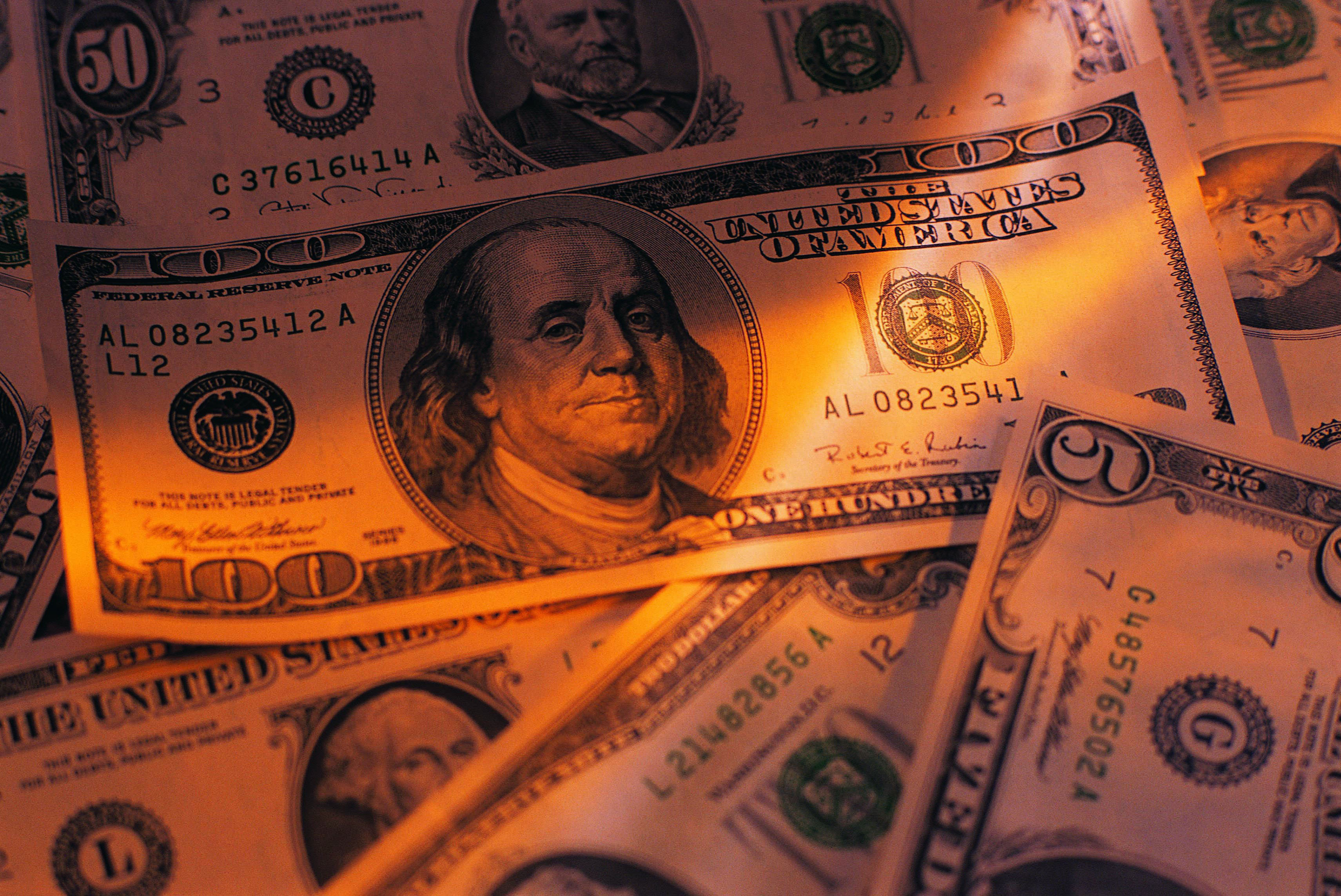 Desktop wallpaper: Dollar, Currencies, Man Made 4K free download for PC. 193371