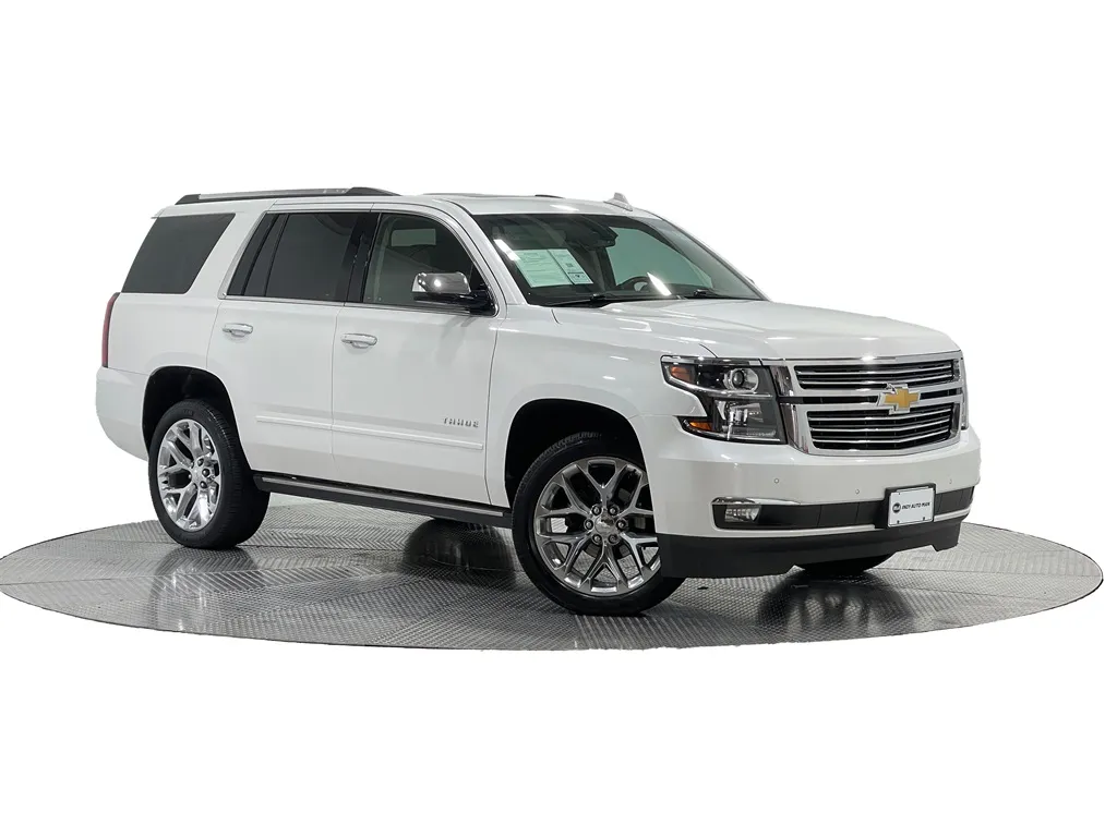 Used 2019 Chevrolet Tahoe Premier in Indianapolis, IN at Indy Auto Man. VIN: 1GNSKCKC0KR203214
