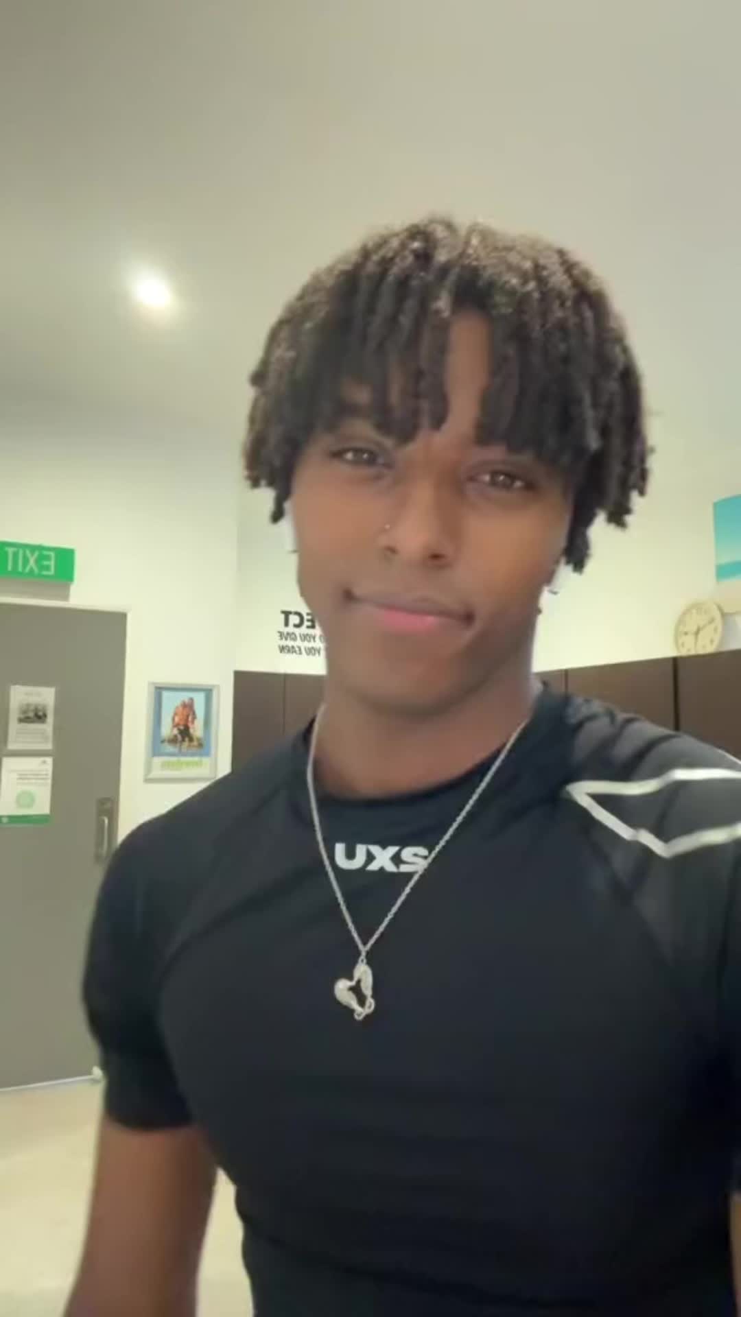 Mekonnen knife on TikTok
