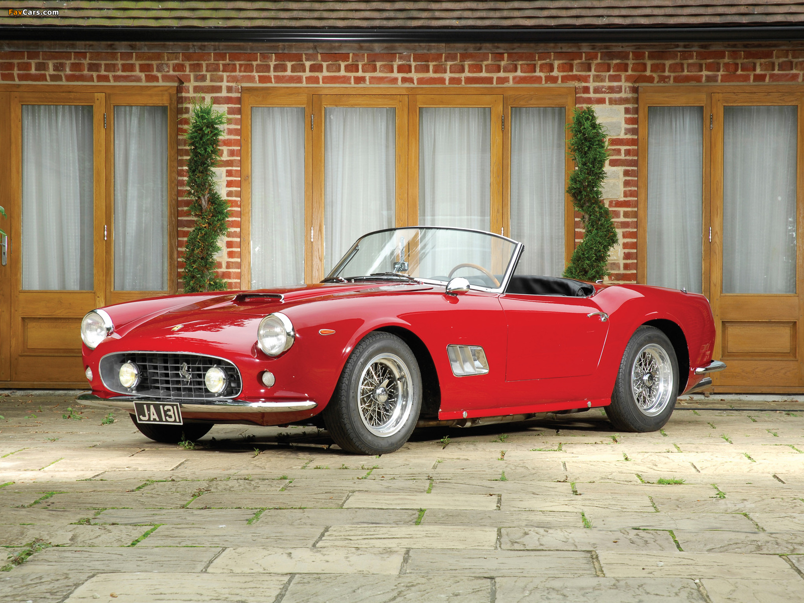 Ferrari 250 GT SWB California Spyder (open headlights) 1960–63 wallpaper (1600x1200)