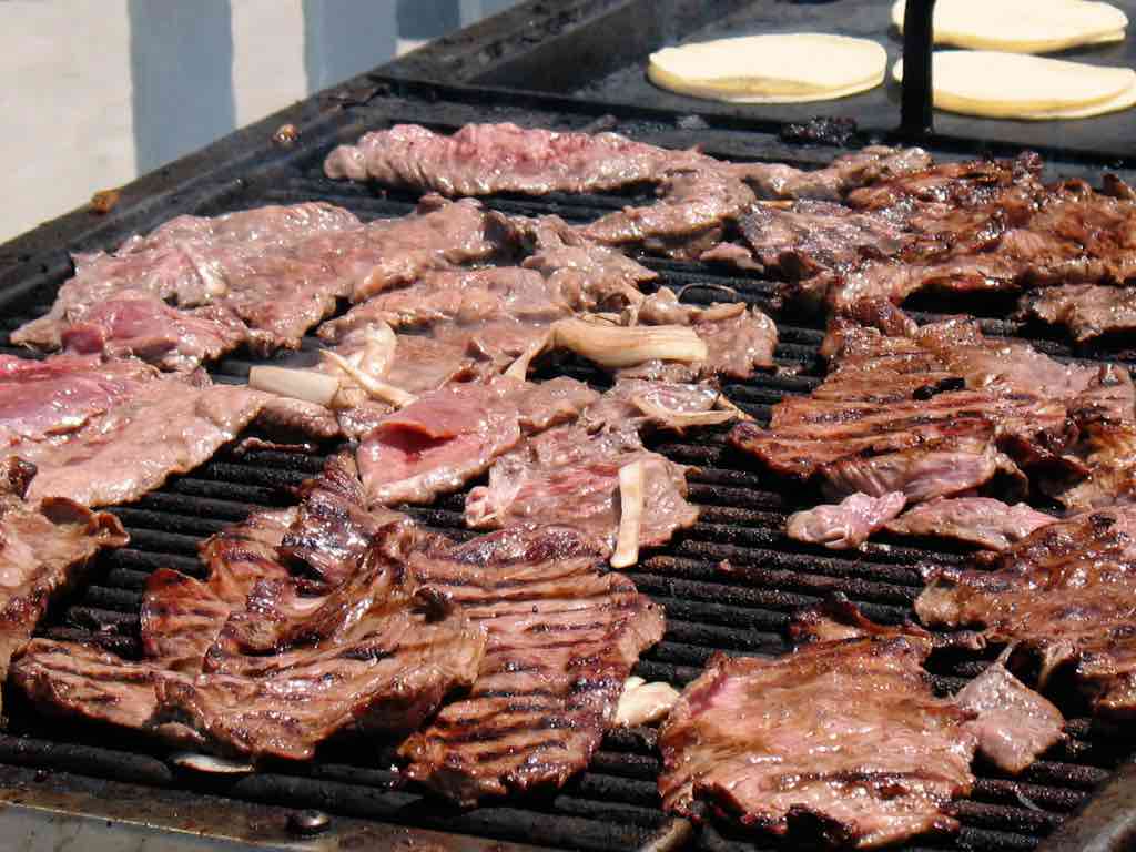 Sizzling Sensations: A Deep Dive into the World of Carne Asada Fajitas