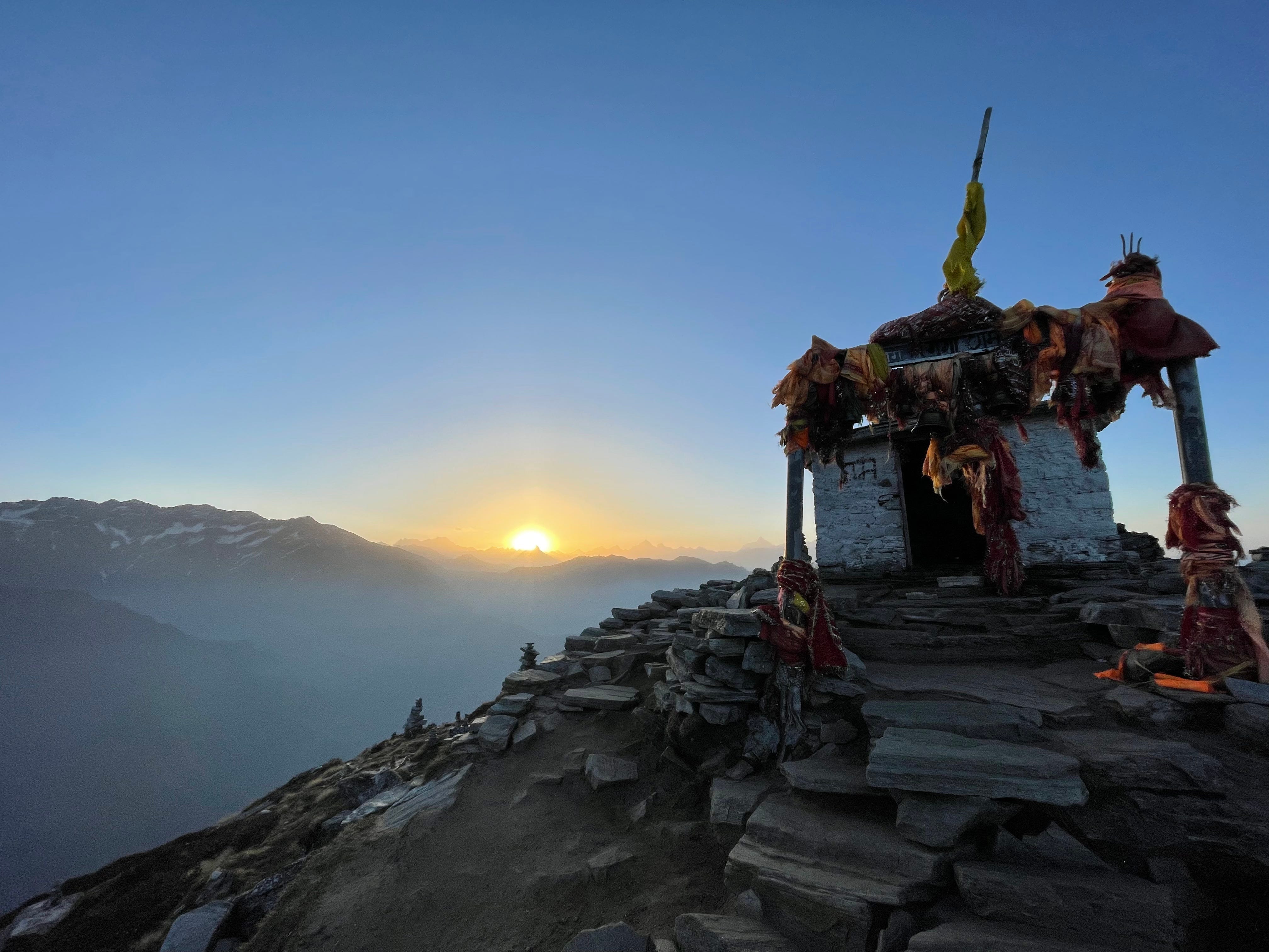 Trekking to Chandrashila.