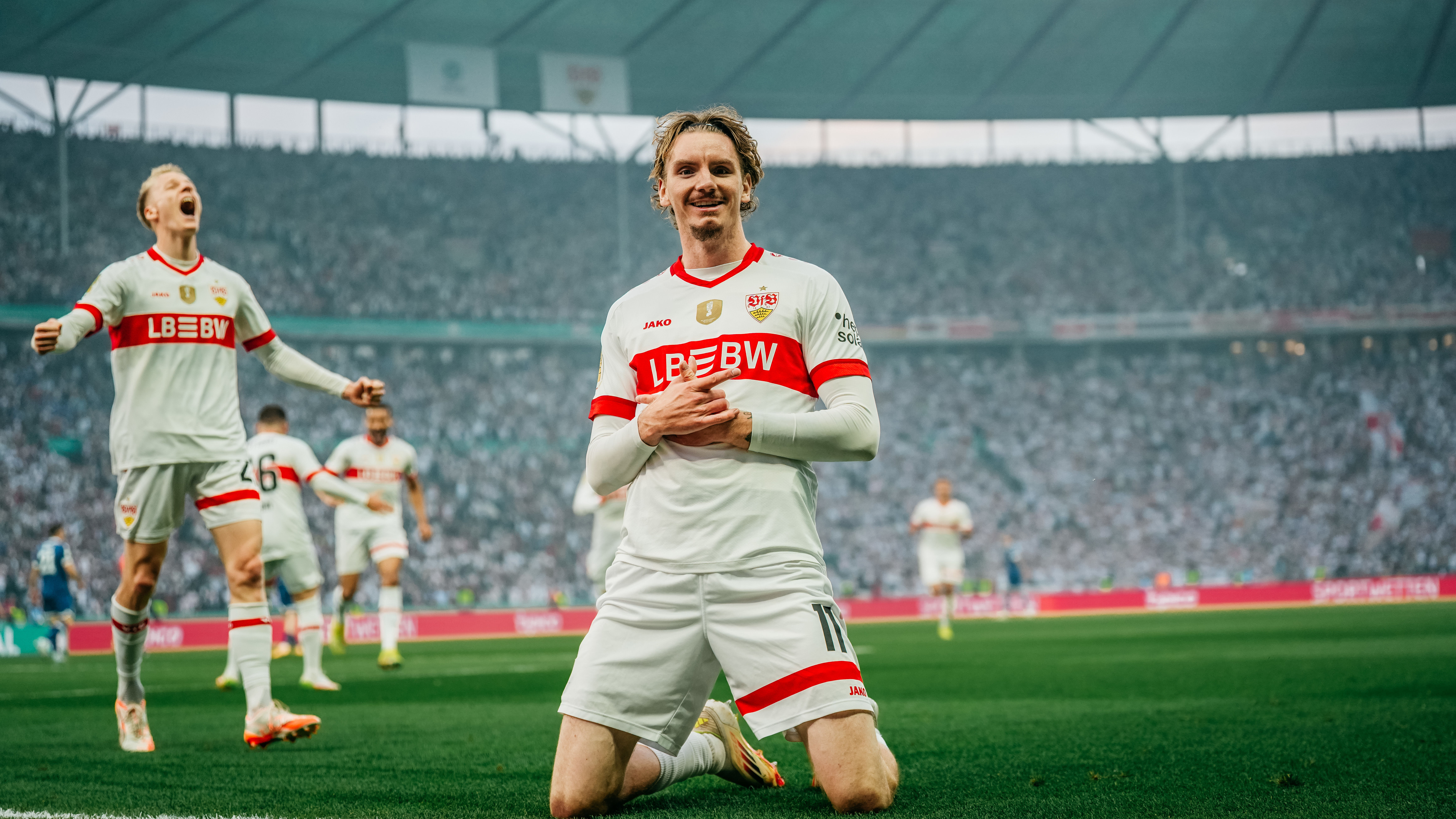 VfB Stuttgart. VfB verabschiedet Nick Woltemade