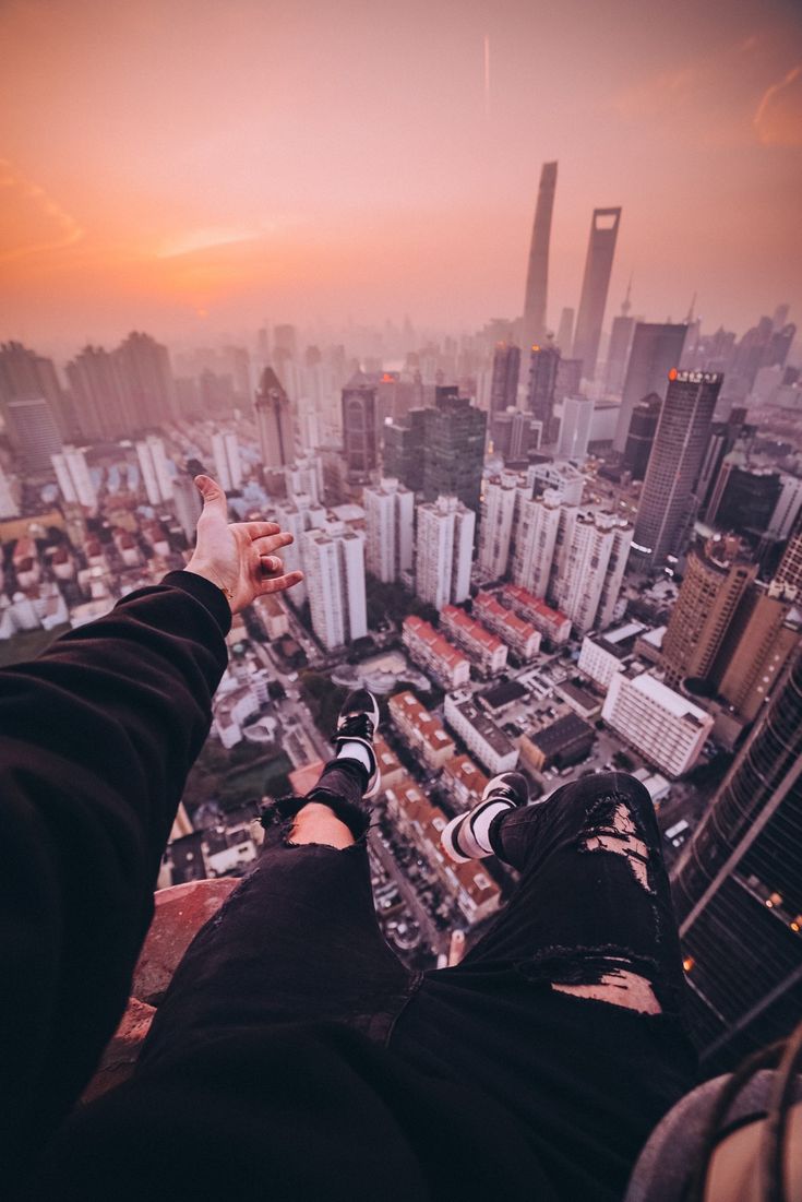 Acrophobia ideas. parkour, unbelievable picture, extreme sports
