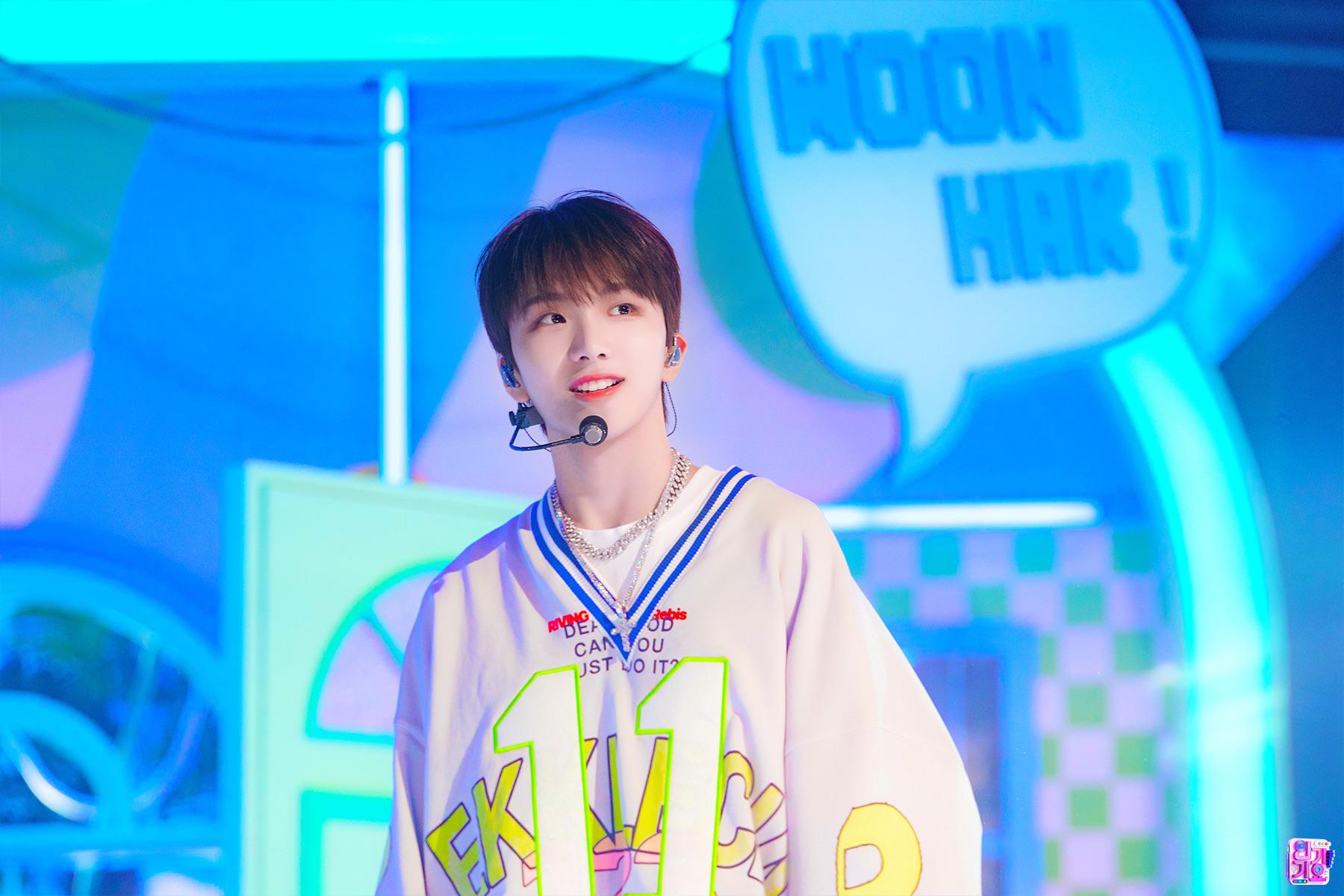 Park Jihu X BOYNEXTDOOR Woonhak Boy (orig. NewJeans) [230723 Special Stage Performance Photo] SBS Inkigayo, R BOYNEXTDOOR_