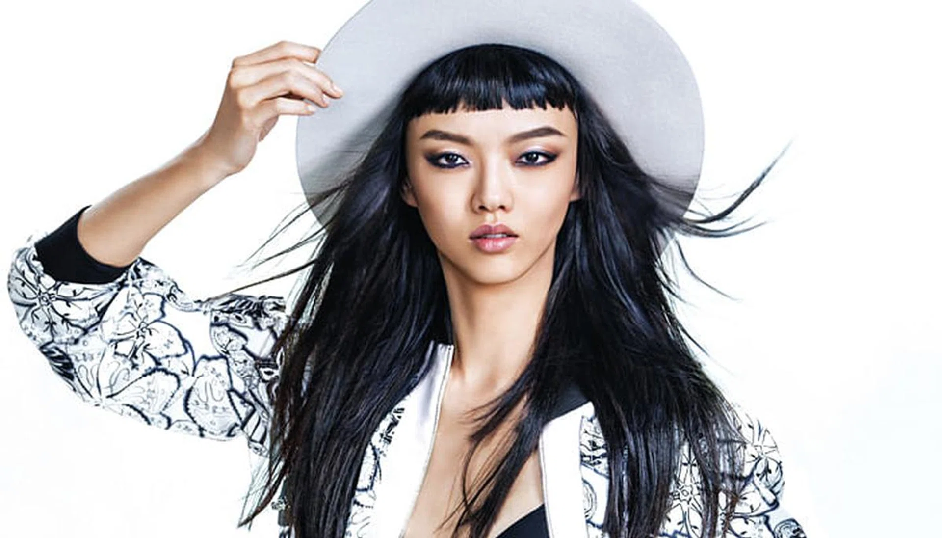 Ring In Spring With Our Flora & Fauna Themed February 2016 Issue!. Harper's Bazaar Singapore