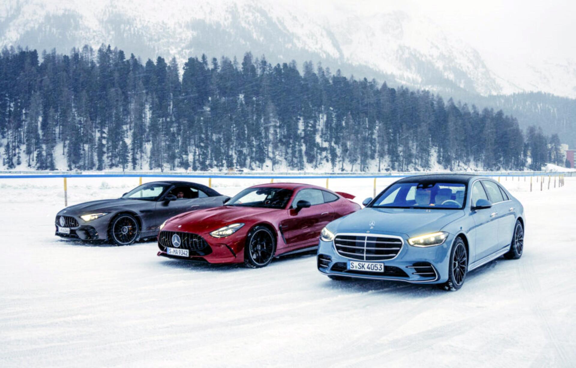 Mercedes Masterpiece: 4K Ultra HD Winter Drive Wallpaper