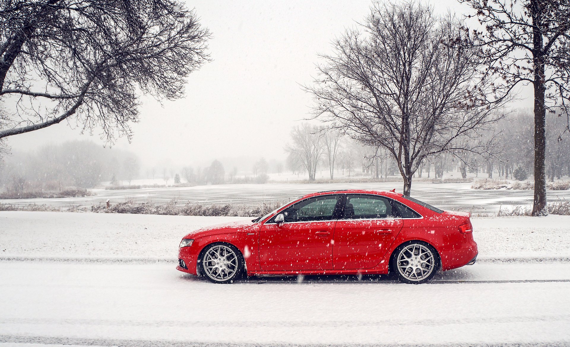 Audi S4 in Winter Snowfall