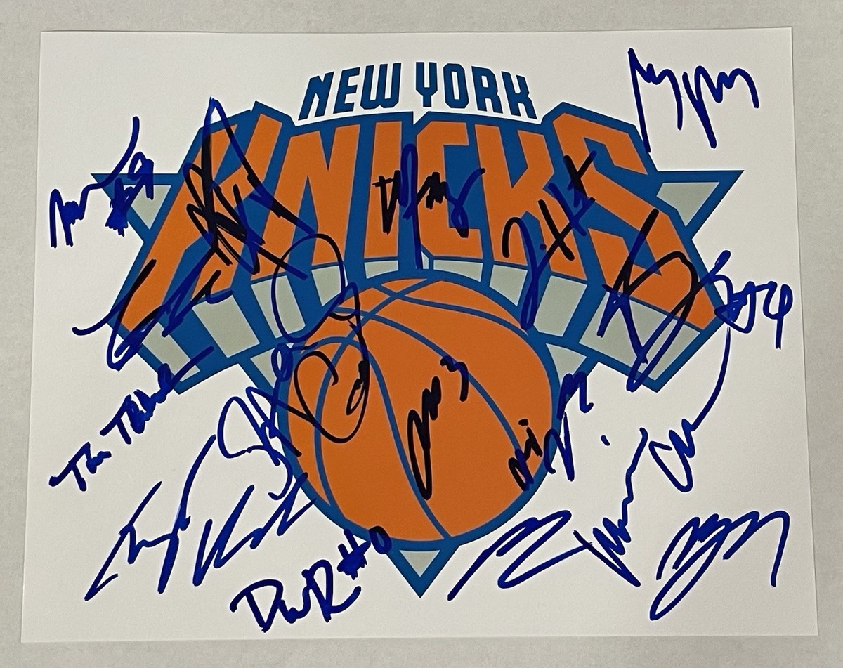 New York Knicks NYK 2025 Team Signed 8x10 Photo Hart Bridges McBride +9