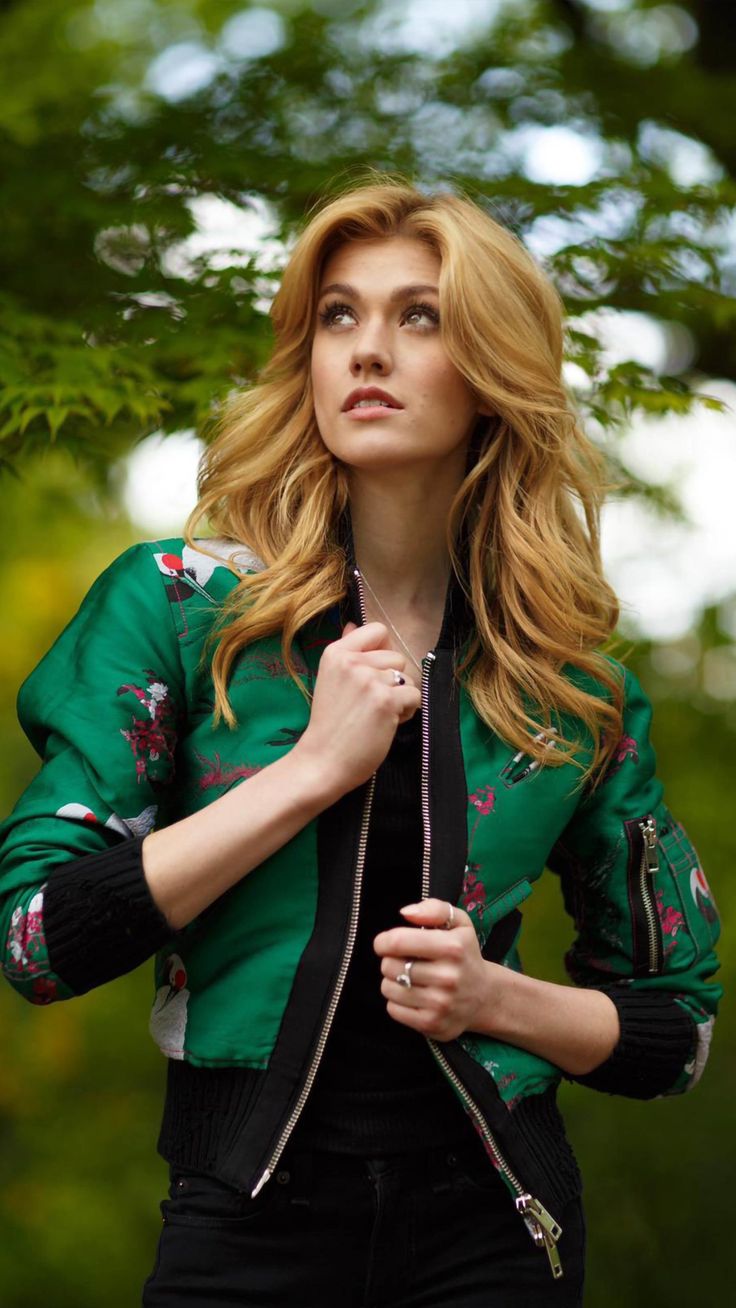Katherine McNamara 2020 4K Ultra HD Mobile Wallpaper for iPhone & Android