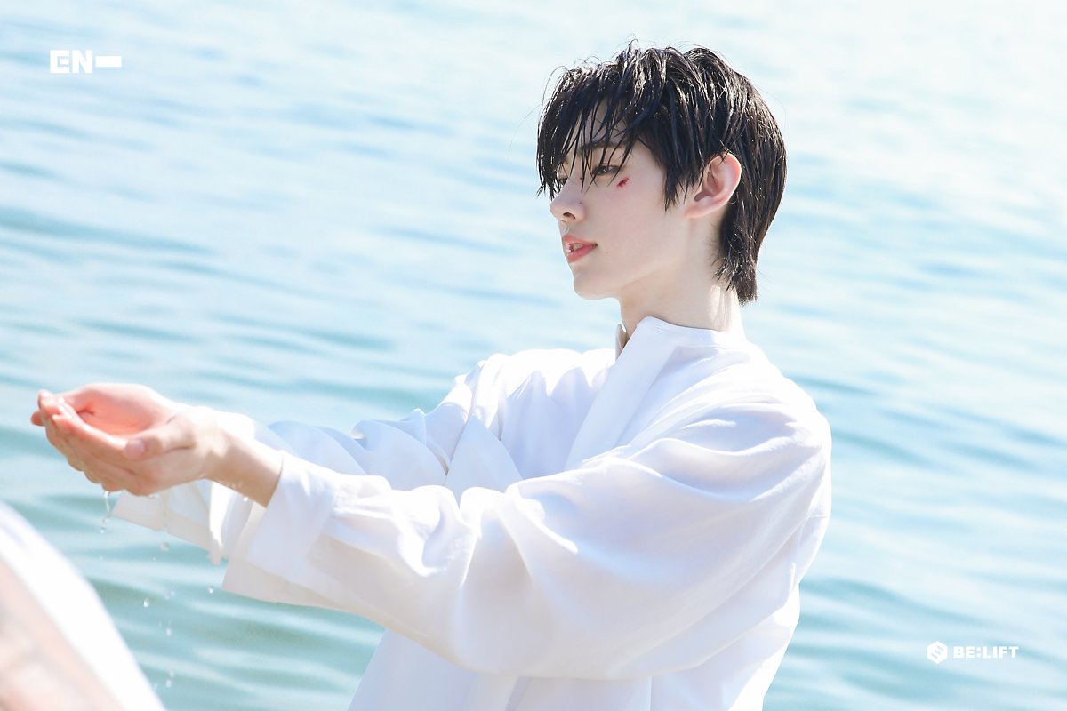 Bias Duality: ENHYPEN's SungHoon Takes Our Breath Away With His Multifaceted Charms Depth K Pop & K Culture Insights