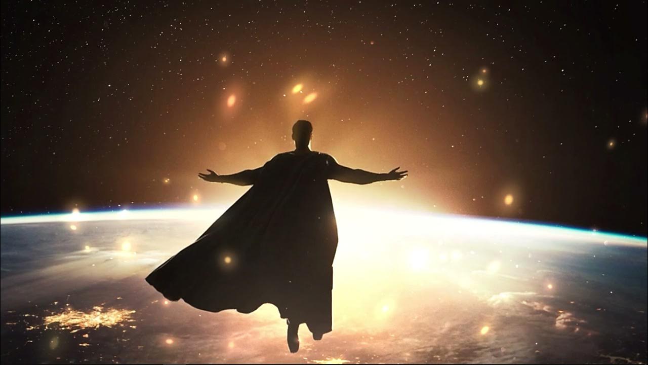 Superman Rising Snyder's Justice League